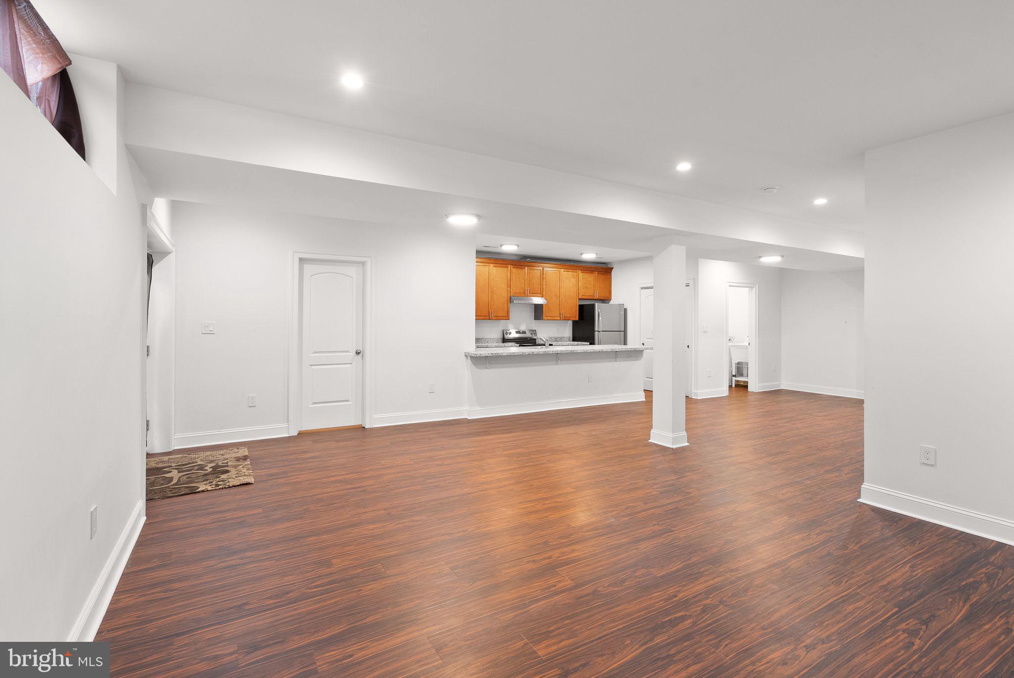 FAIRDALE - Residential Lease