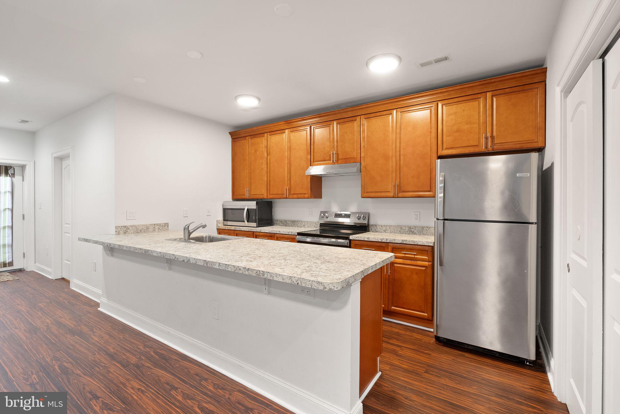 FAIRDALE - Residential Lease