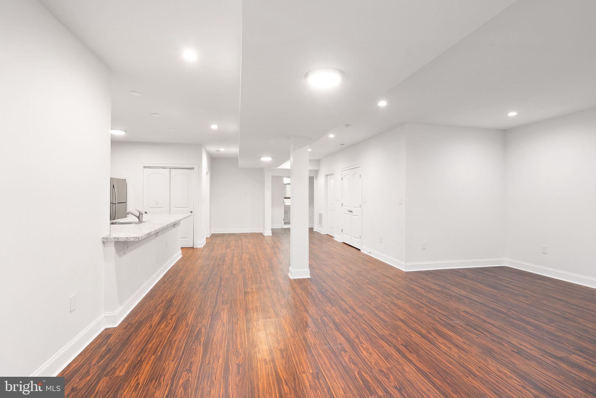 FAIRDALE - Residential Lease