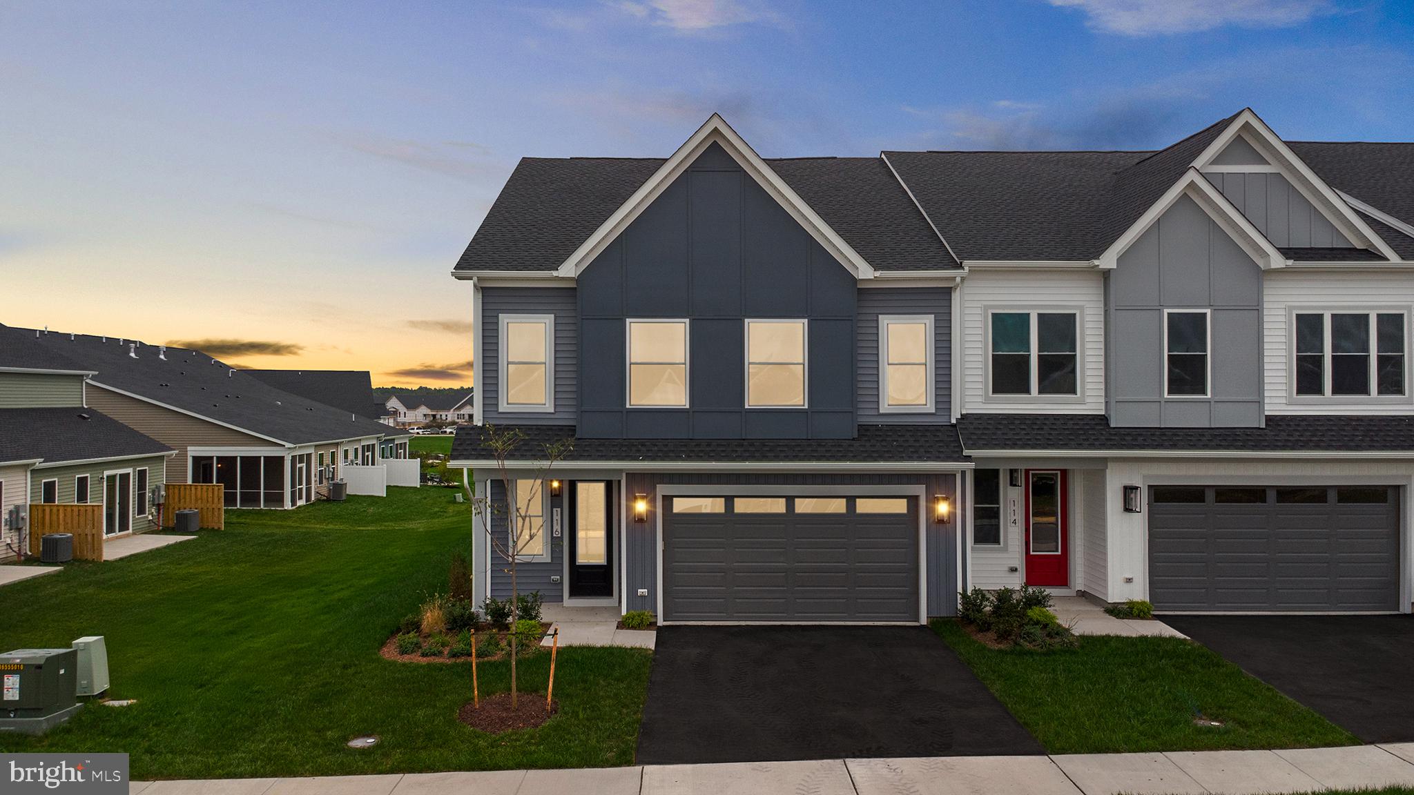 HIATT POINTE AT SNOWDEN BRIDGE - Residential