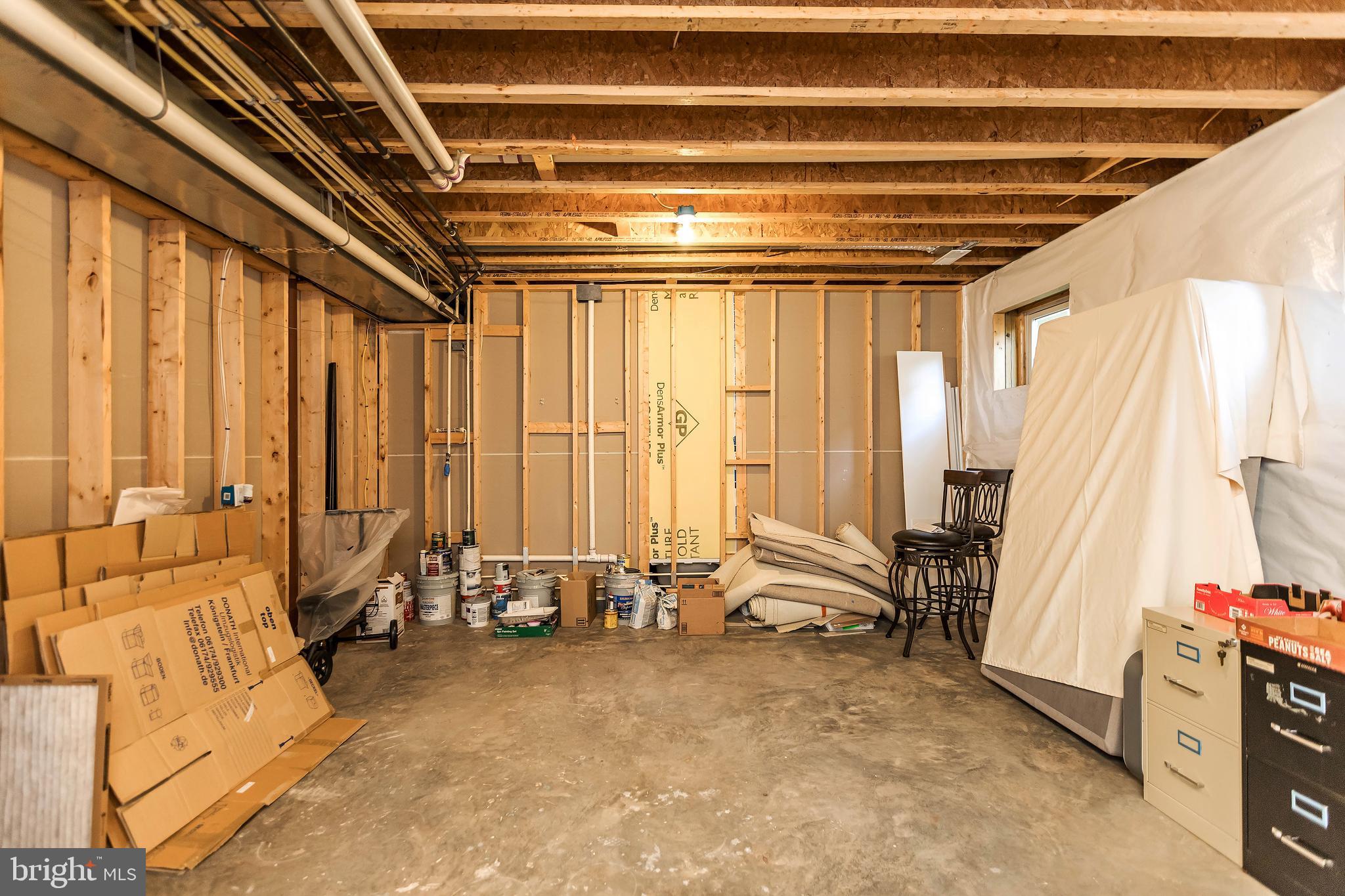 OAKMONT - Residential