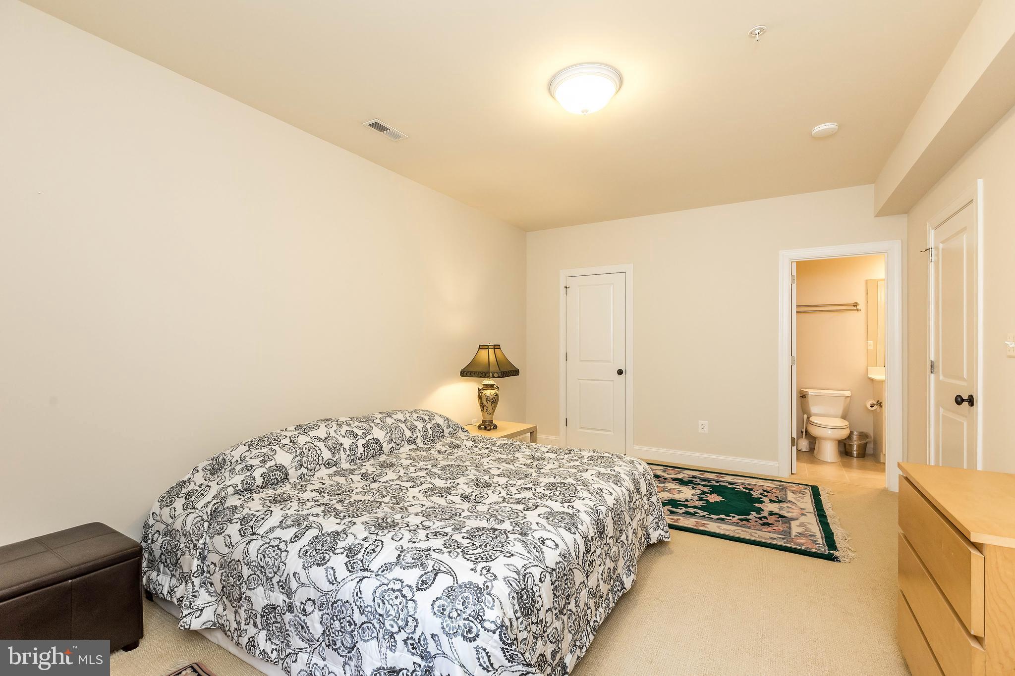 OAKMONT - Residential