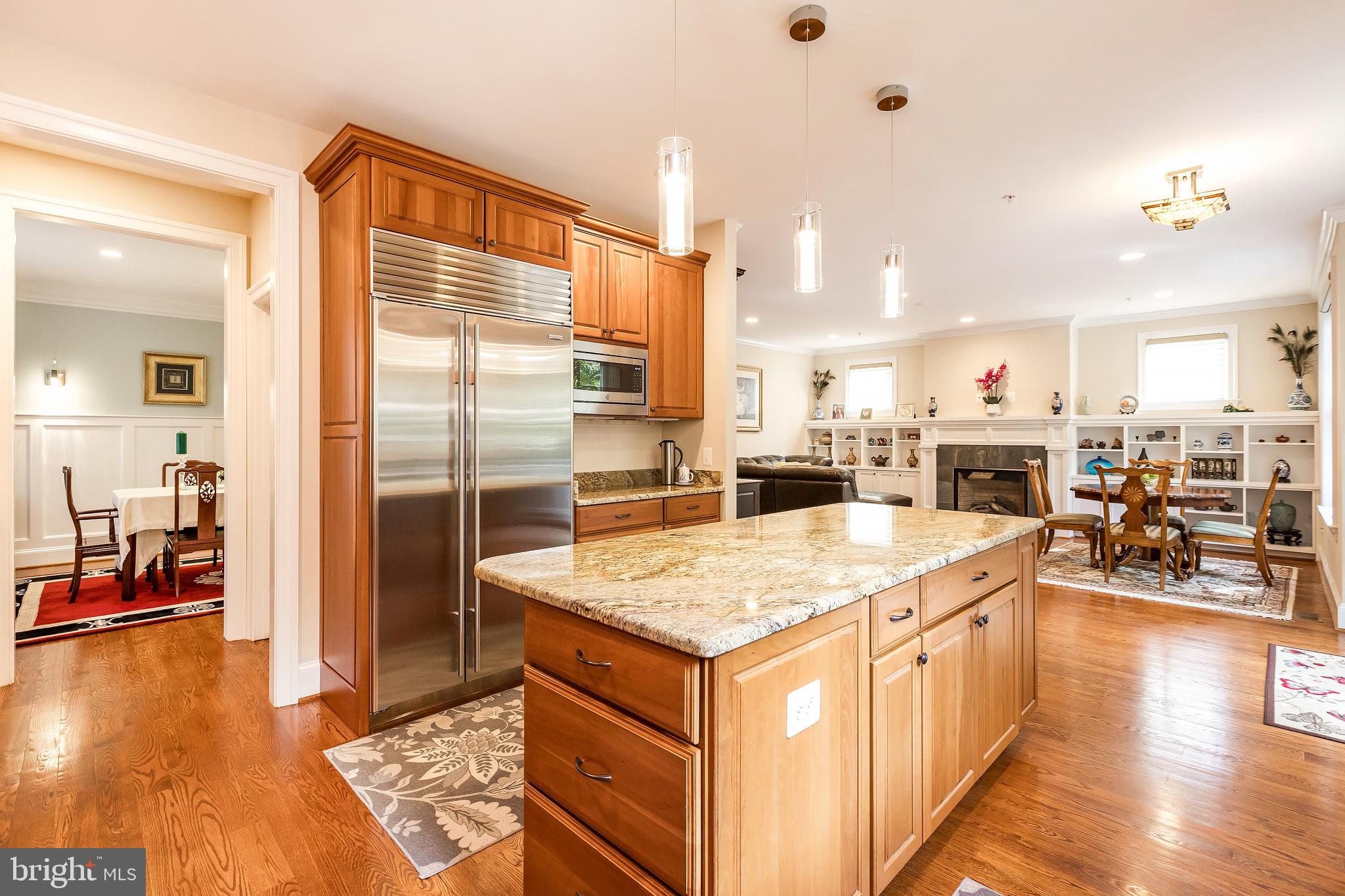 OAKMONT - Residential