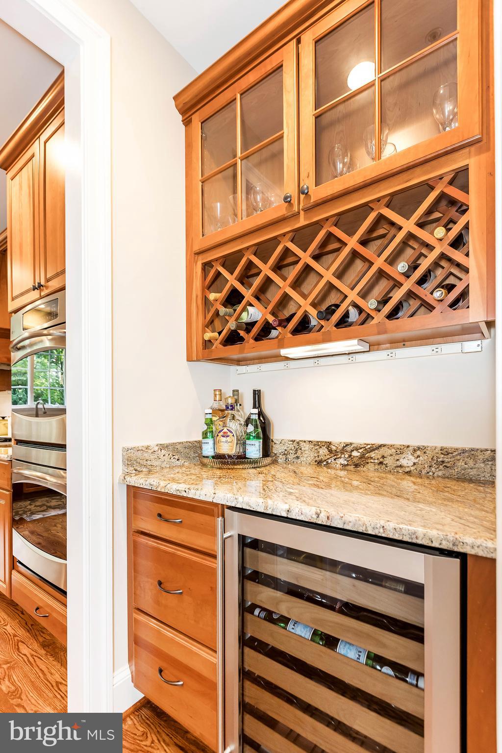 OAKMONT - Residential