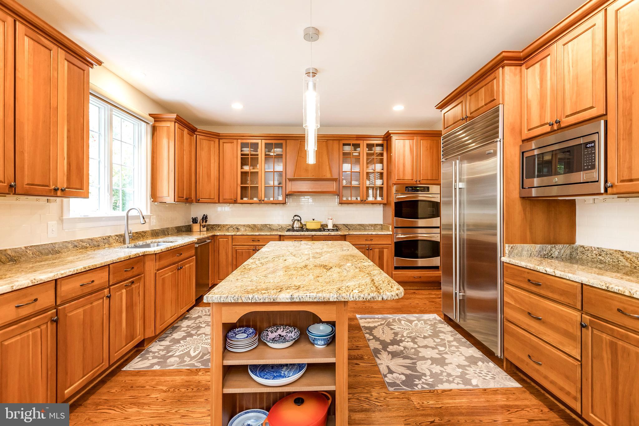 OAKMONT - Residential