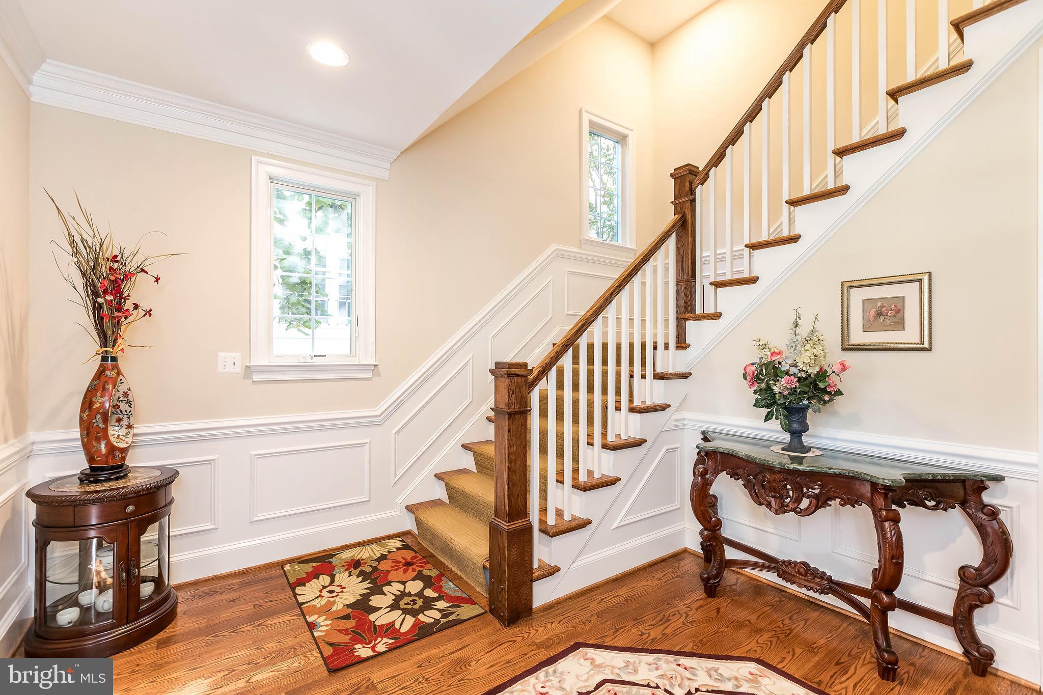 OAKMONT - Residential