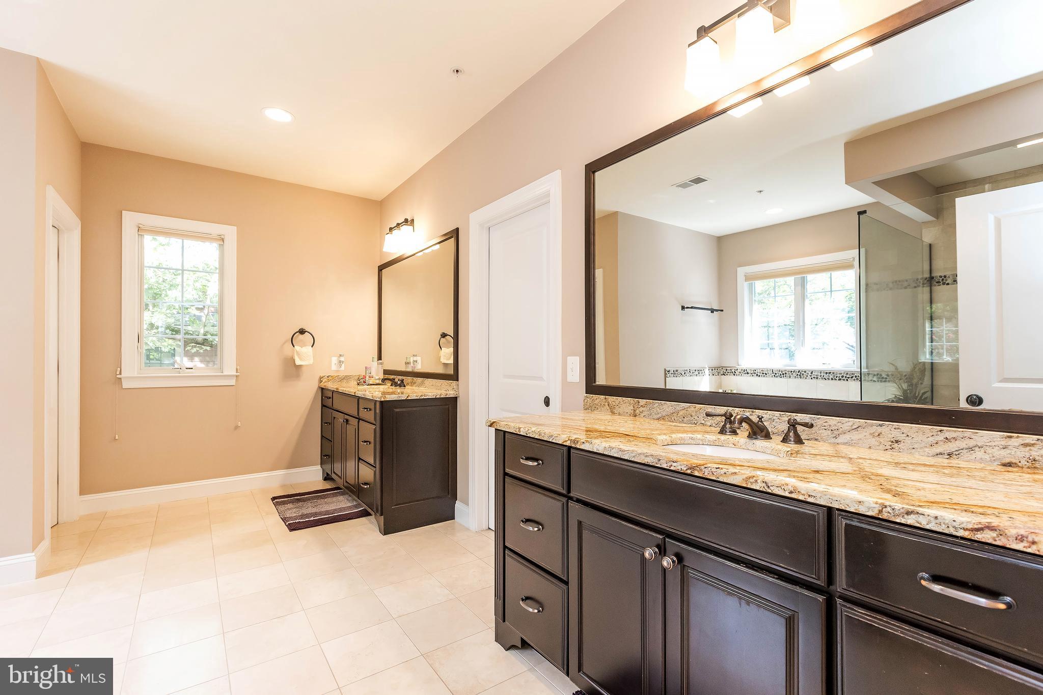 OAKMONT - Residential