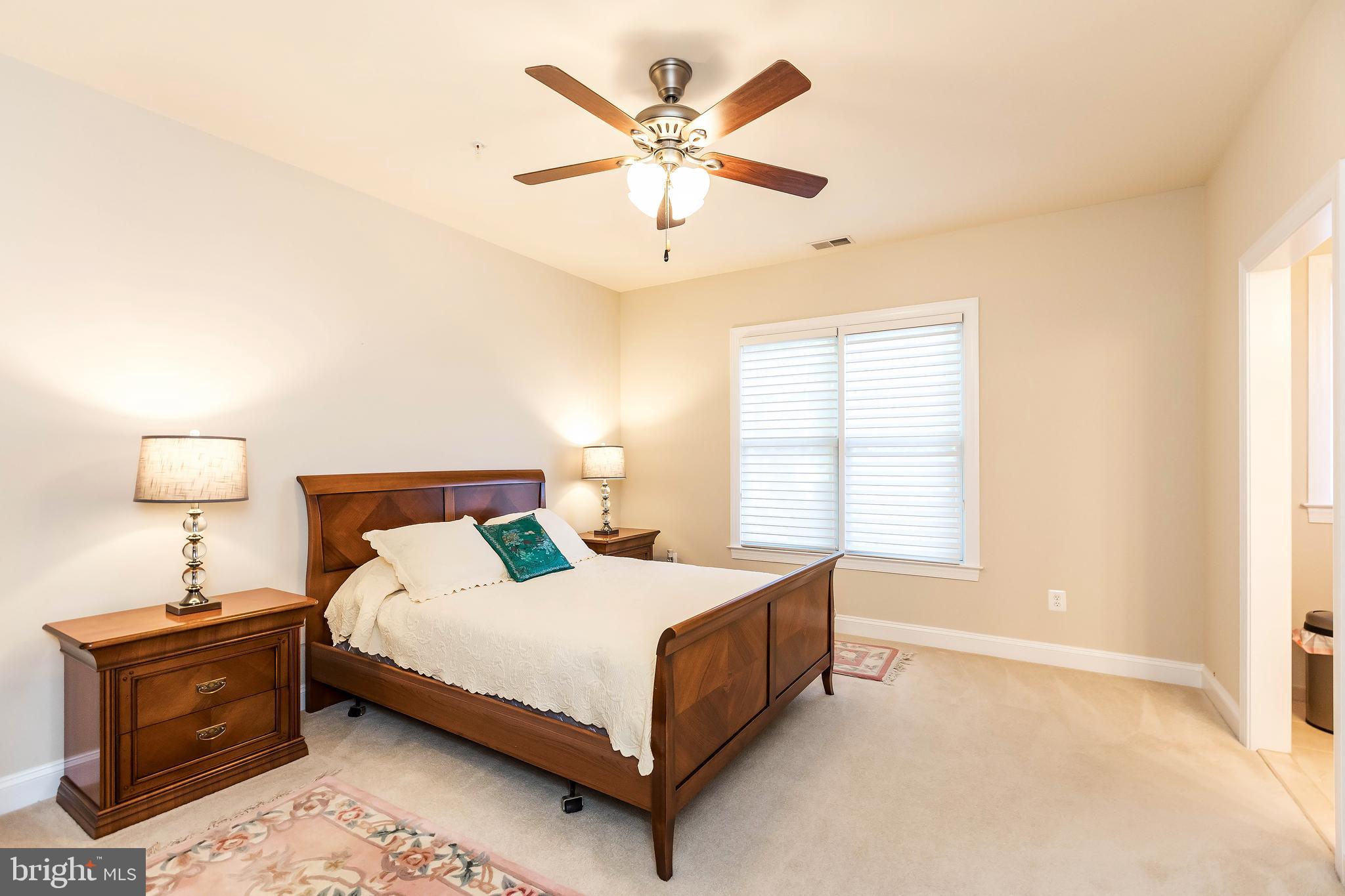 OAKMONT - Residential