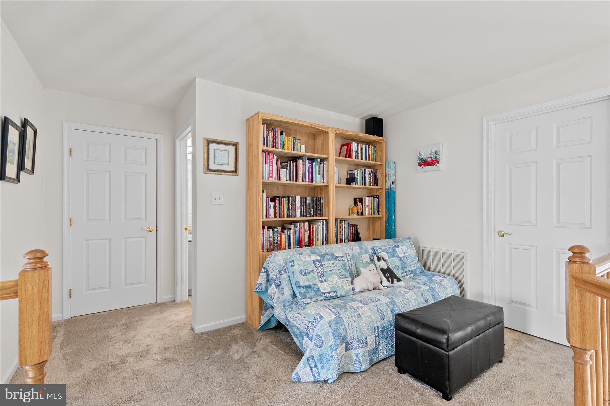 BAY SHORES - Residential