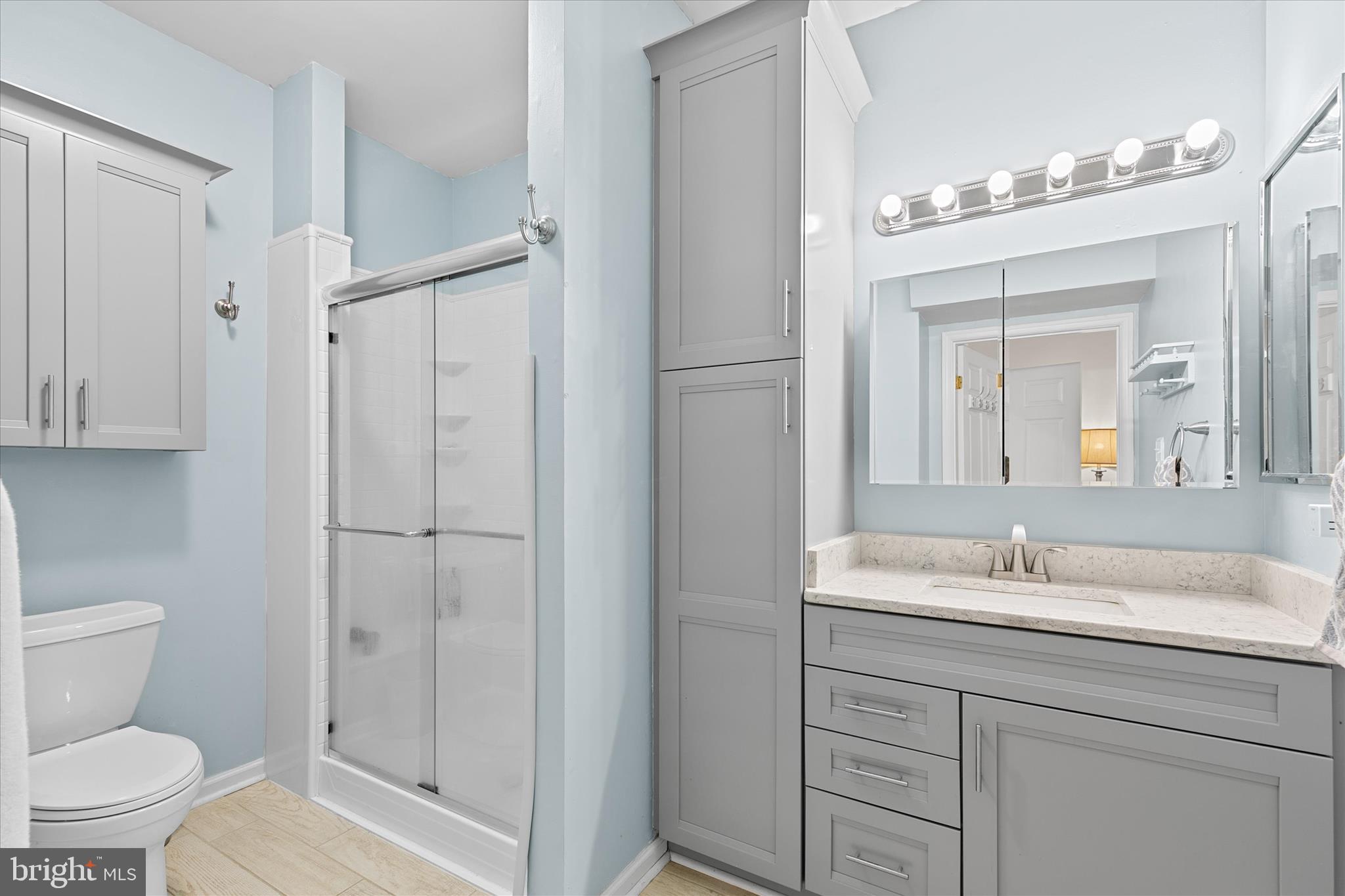 BAY SHORES - Residential