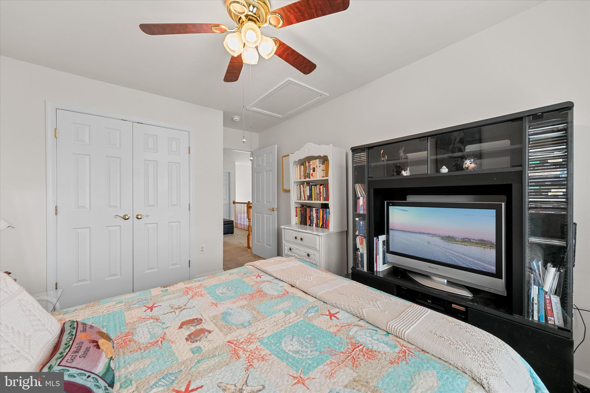 BAY SHORES - Residential