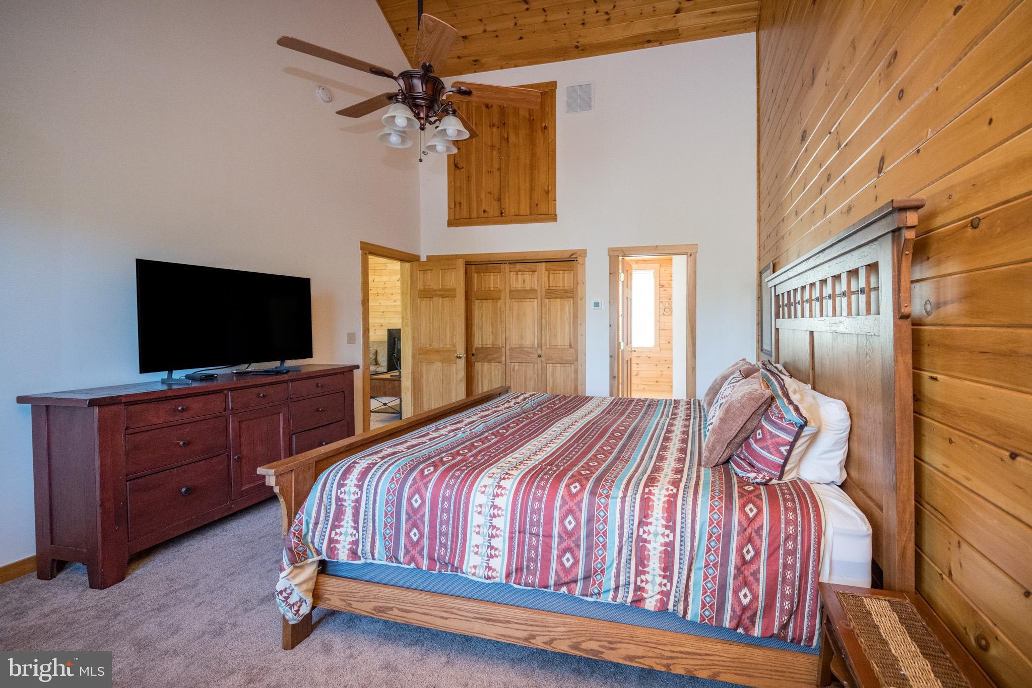 CEDAR SHORES - Residential