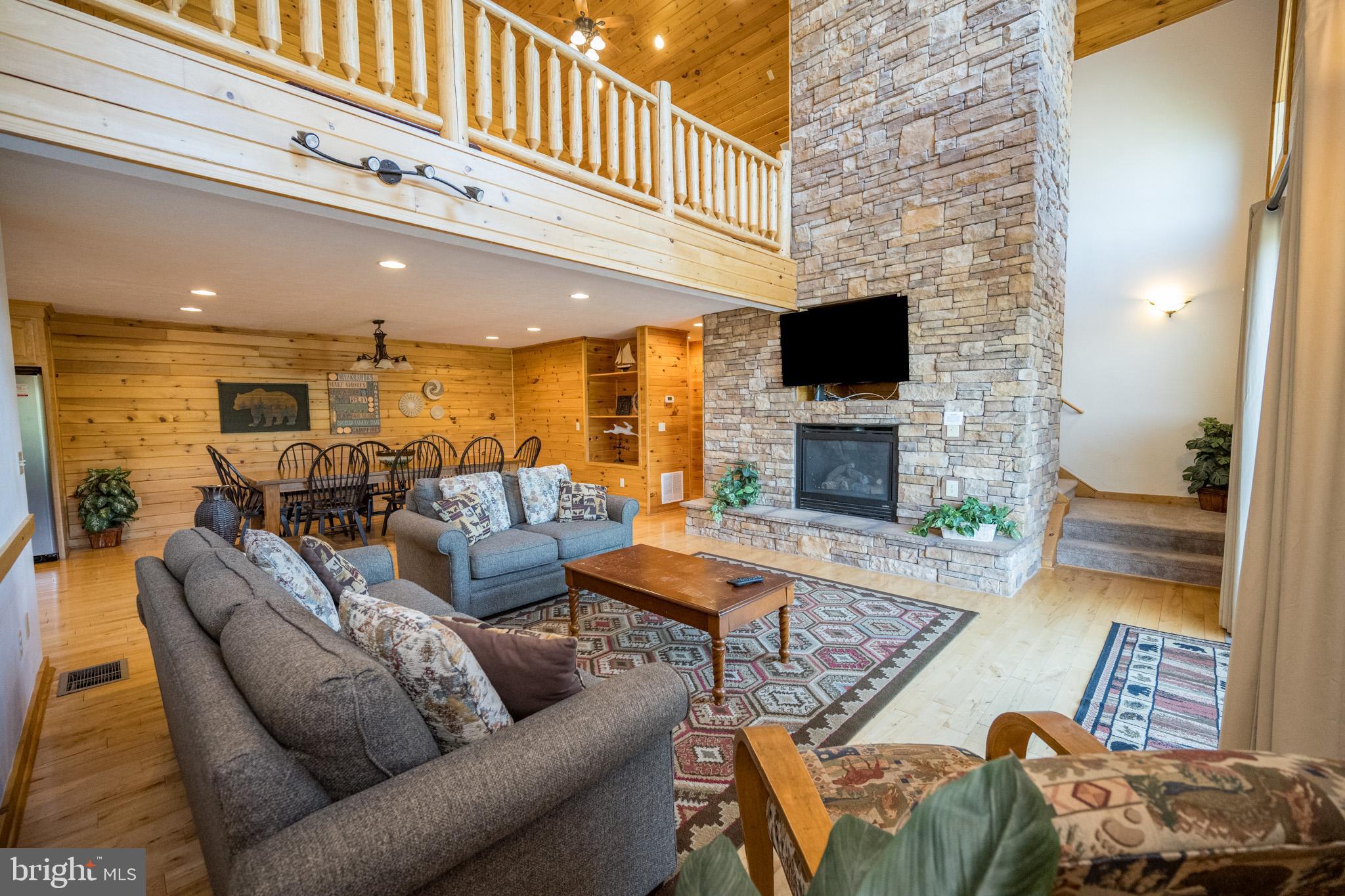 CEDAR SHORES - Residential