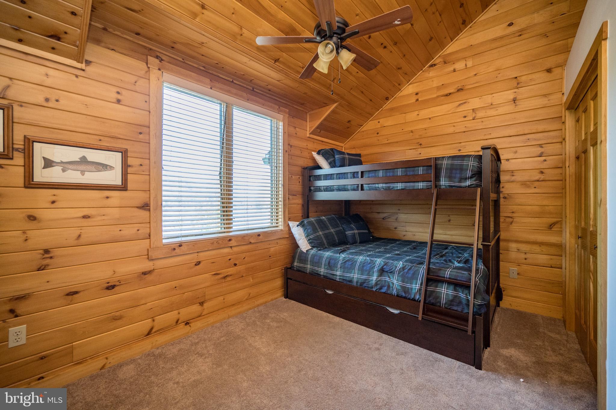 CEDAR SHORES - Residential