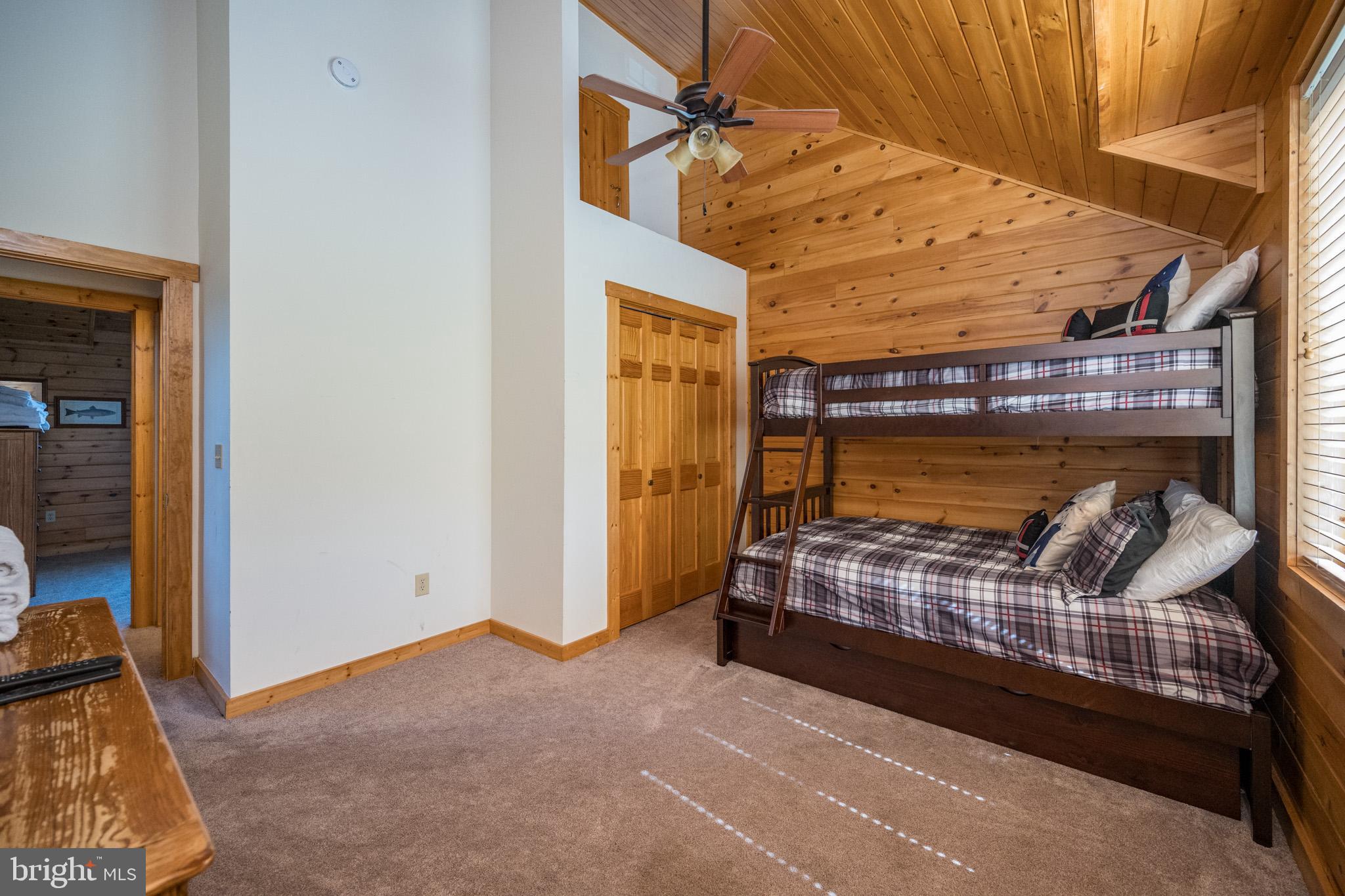 CEDAR SHORES - Residential