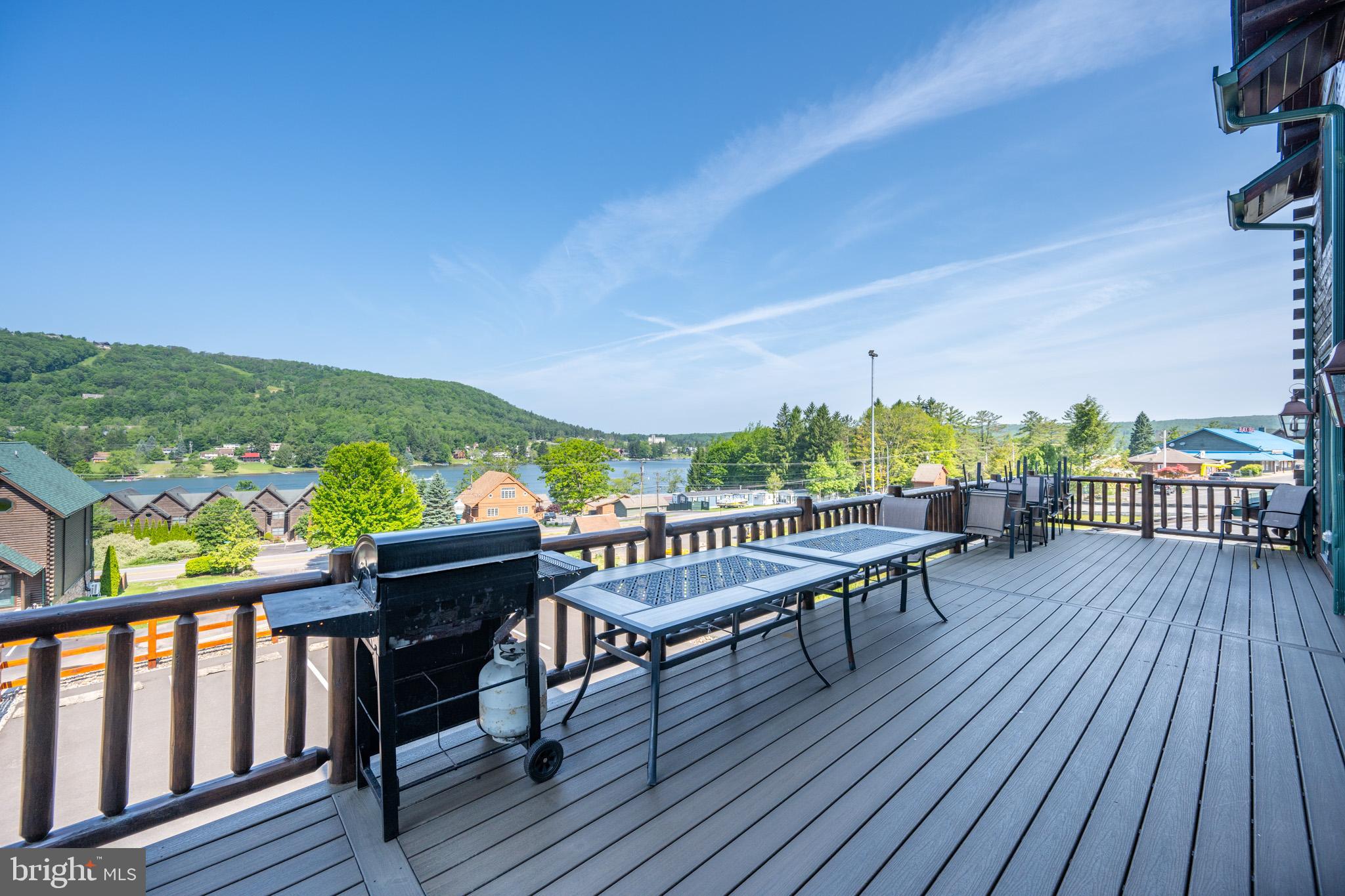 CEDAR SHORES - Residential