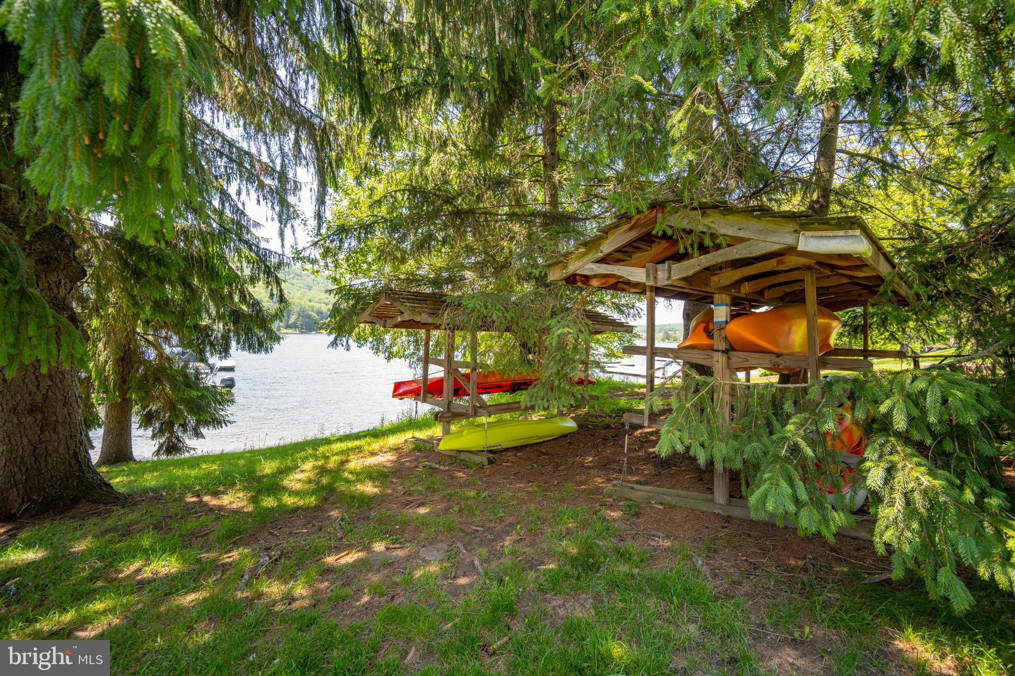 CEDAR SHORES - Residential