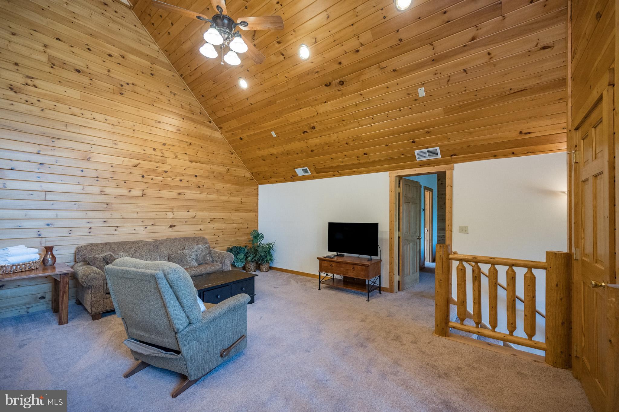 CEDAR SHORES - Residential