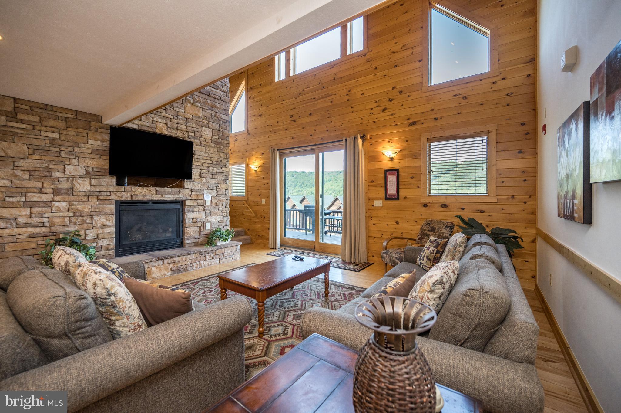 CEDAR SHORES - Residential