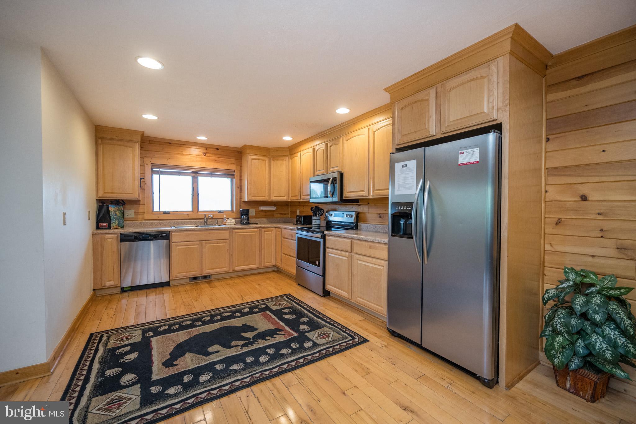 CEDAR SHORES - Residential