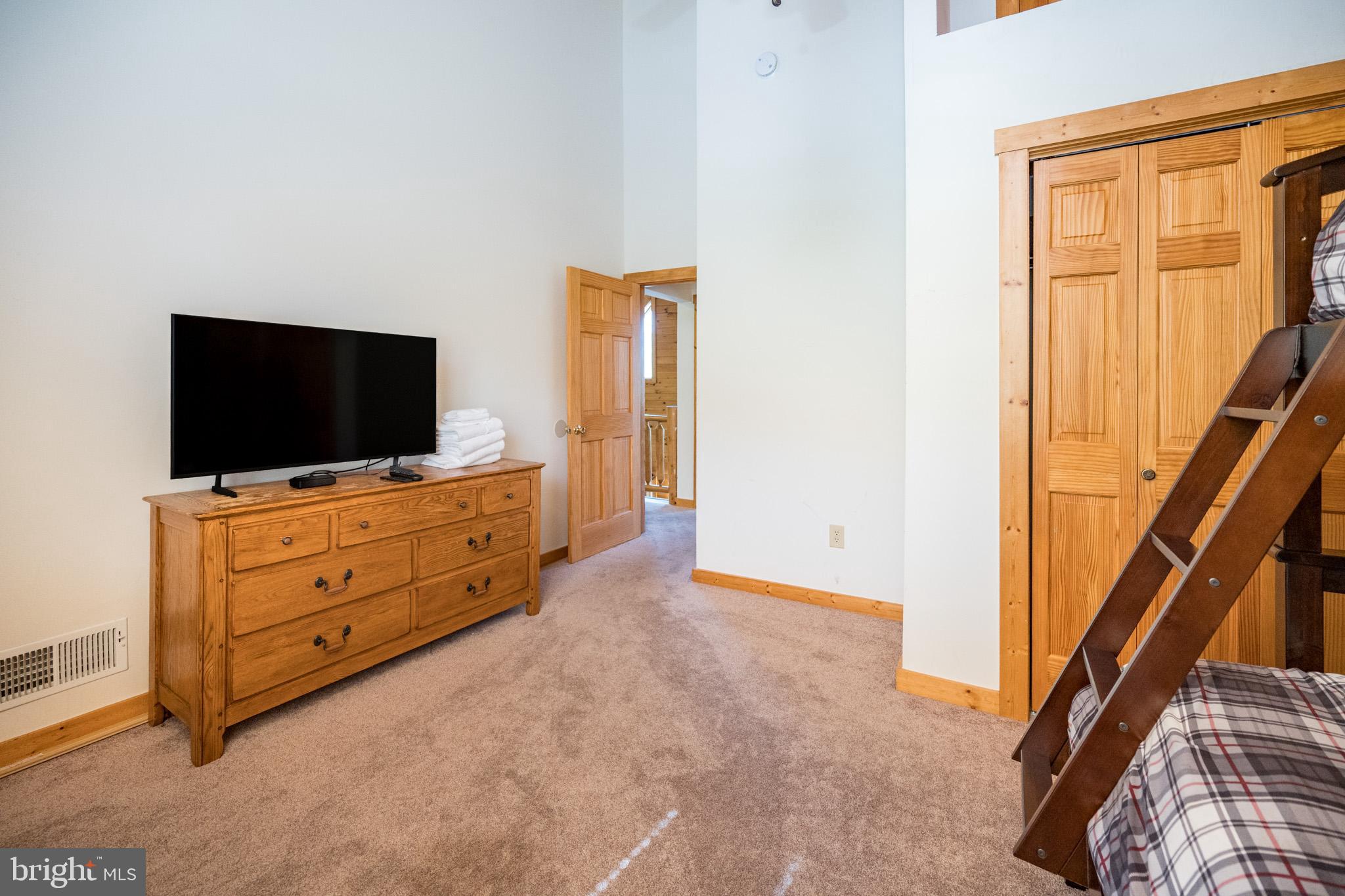 CEDAR SHORES - Residential