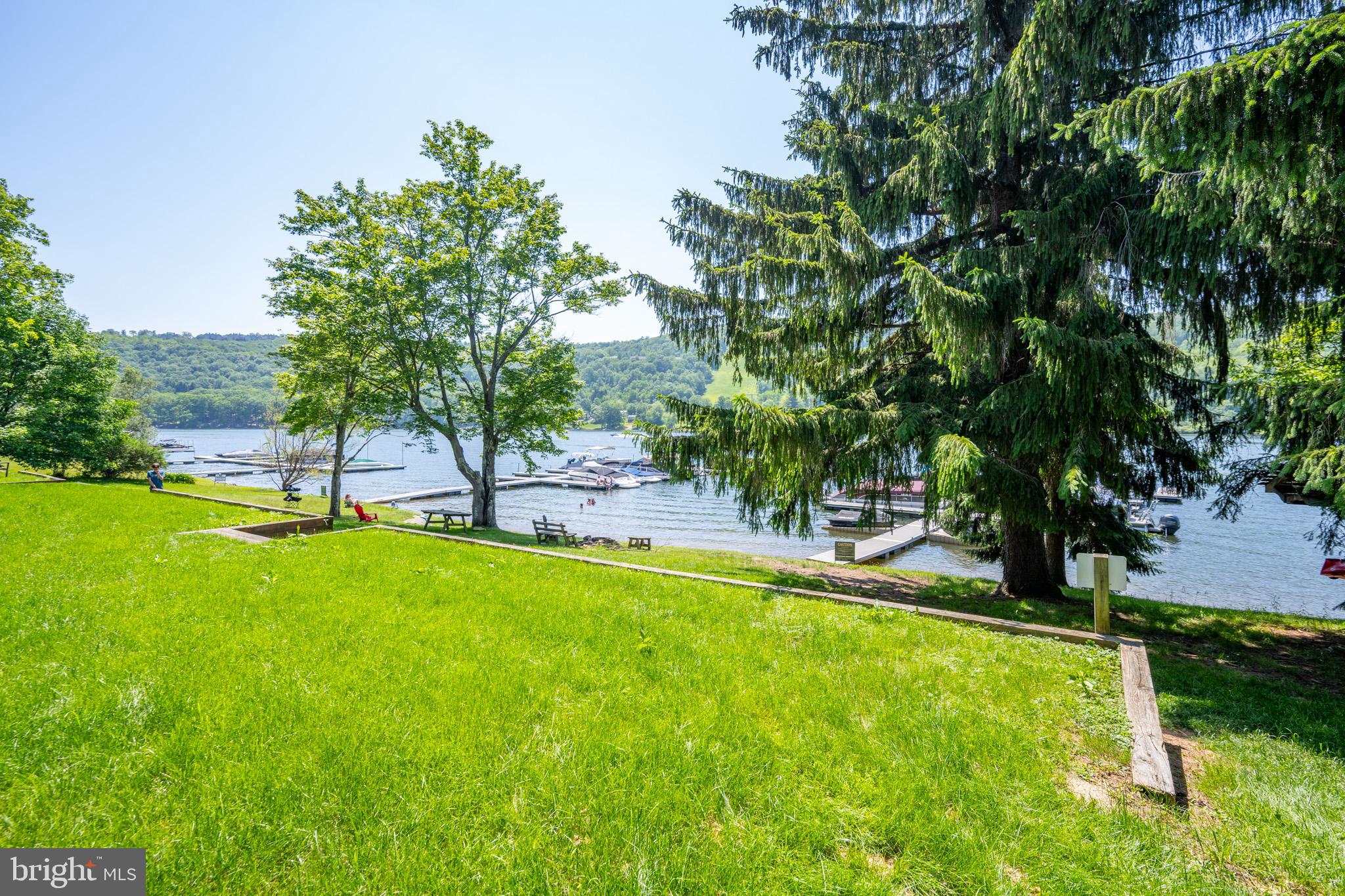 CEDAR SHORES - Residential