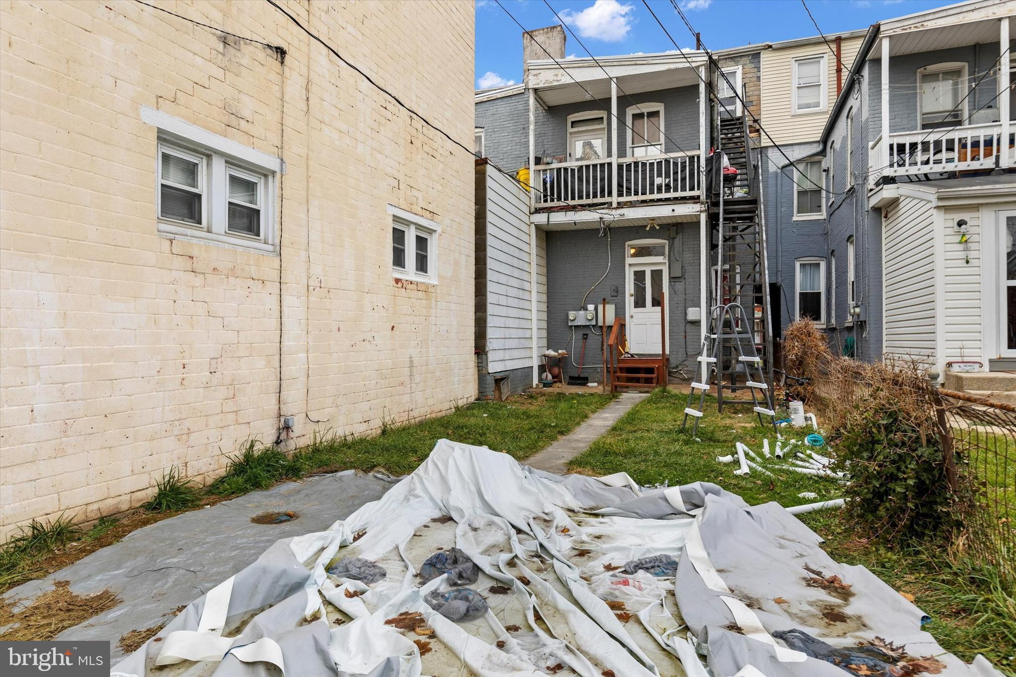 1200 E KING STREET 1202