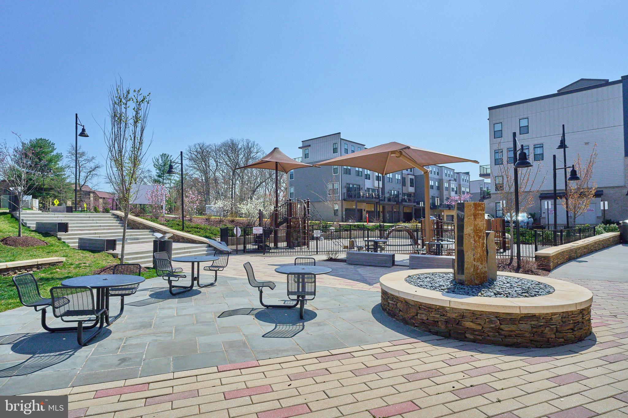 TALL OAKS - Residential Lease