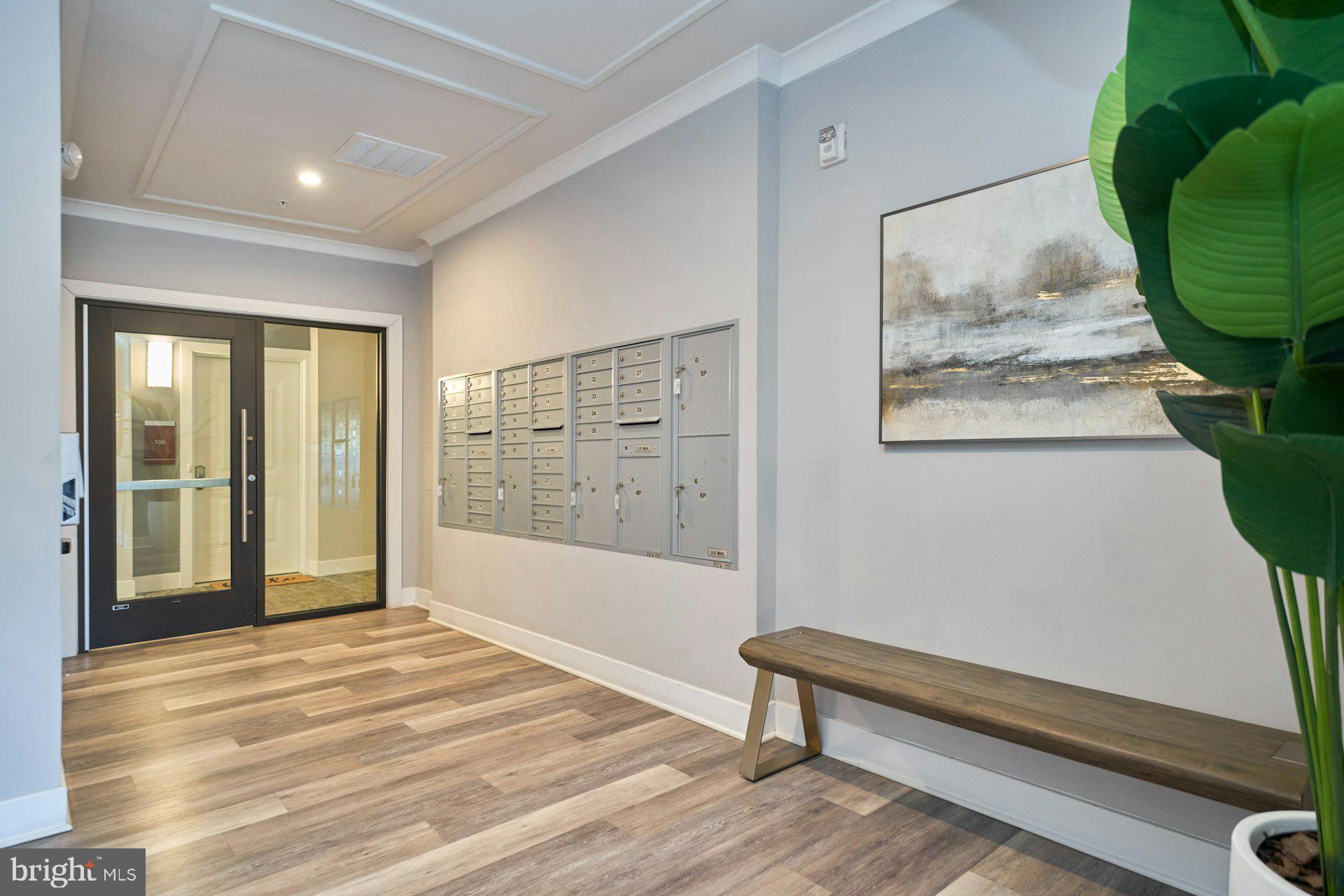 TALL OAKS - Residential Lease