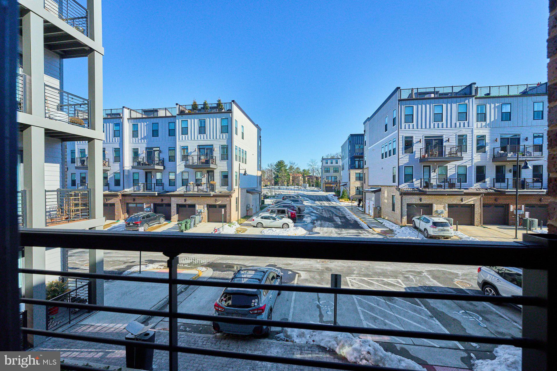 TALL OAKS - Residential Lease