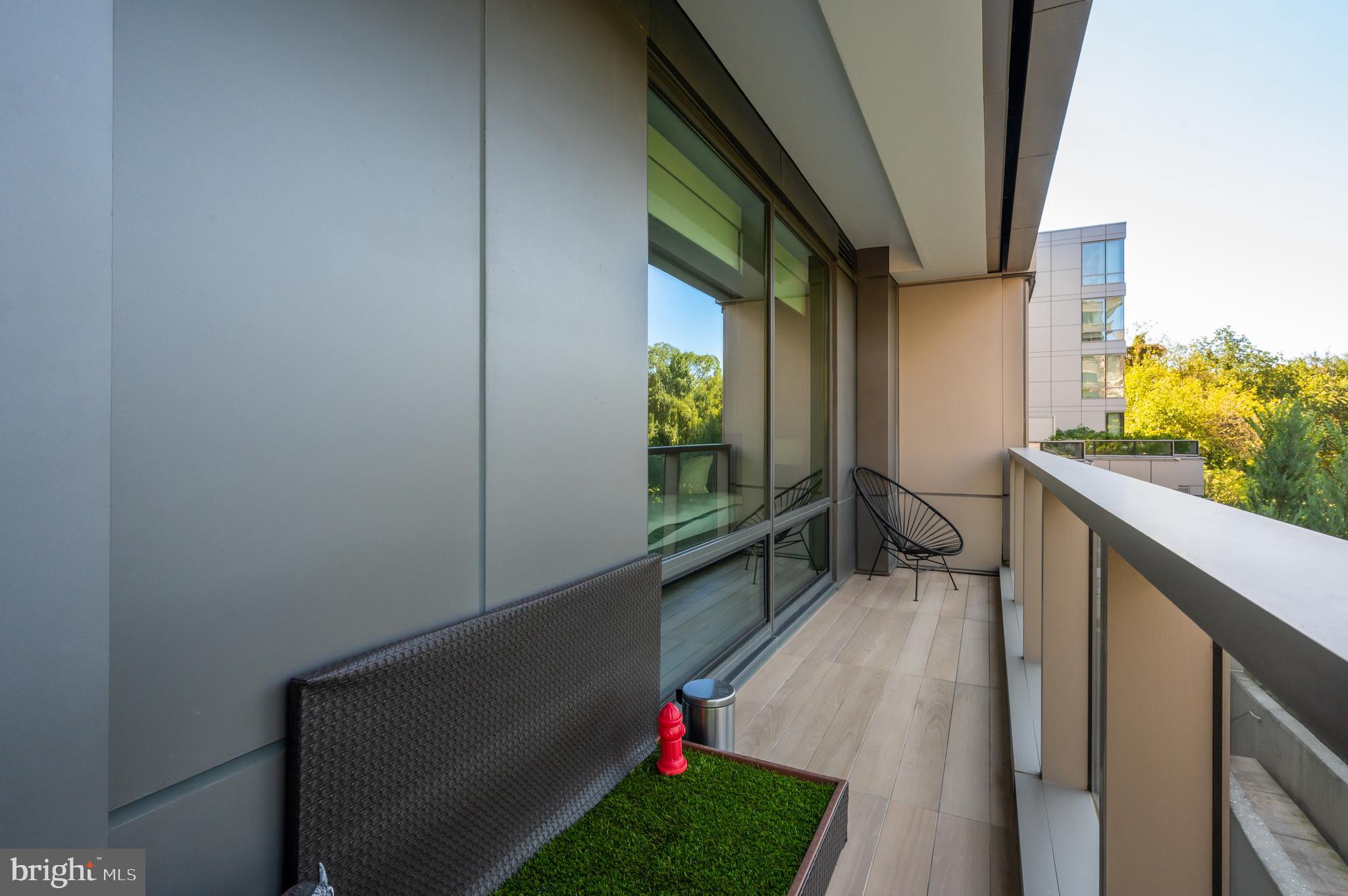 WEST END - Residential