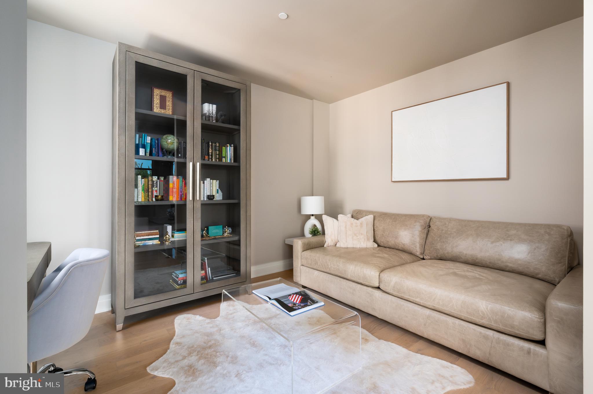 WEST END - Residential