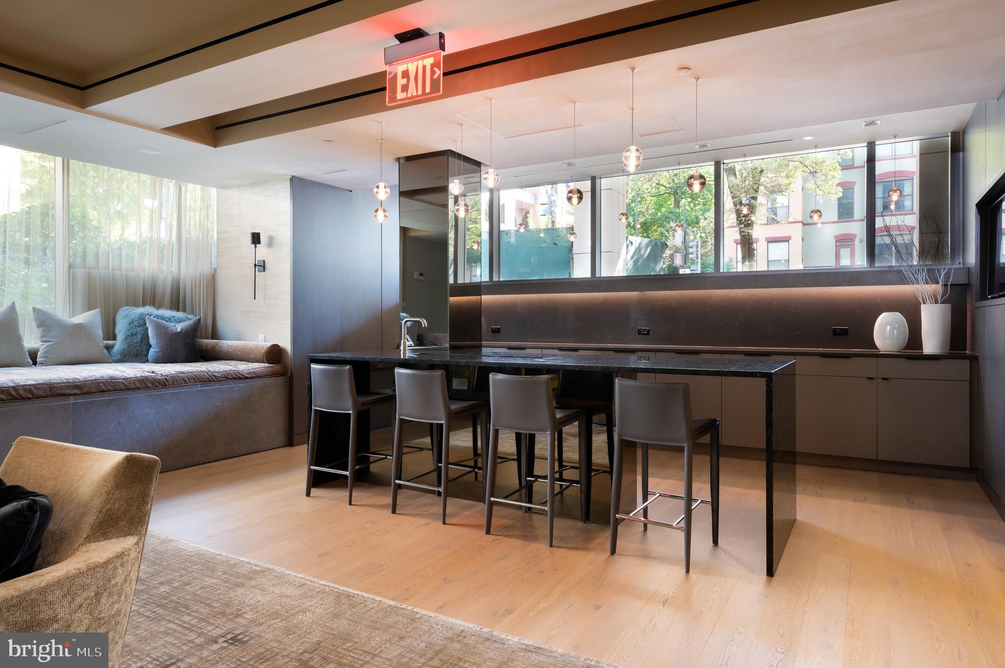 WEST END - Residential