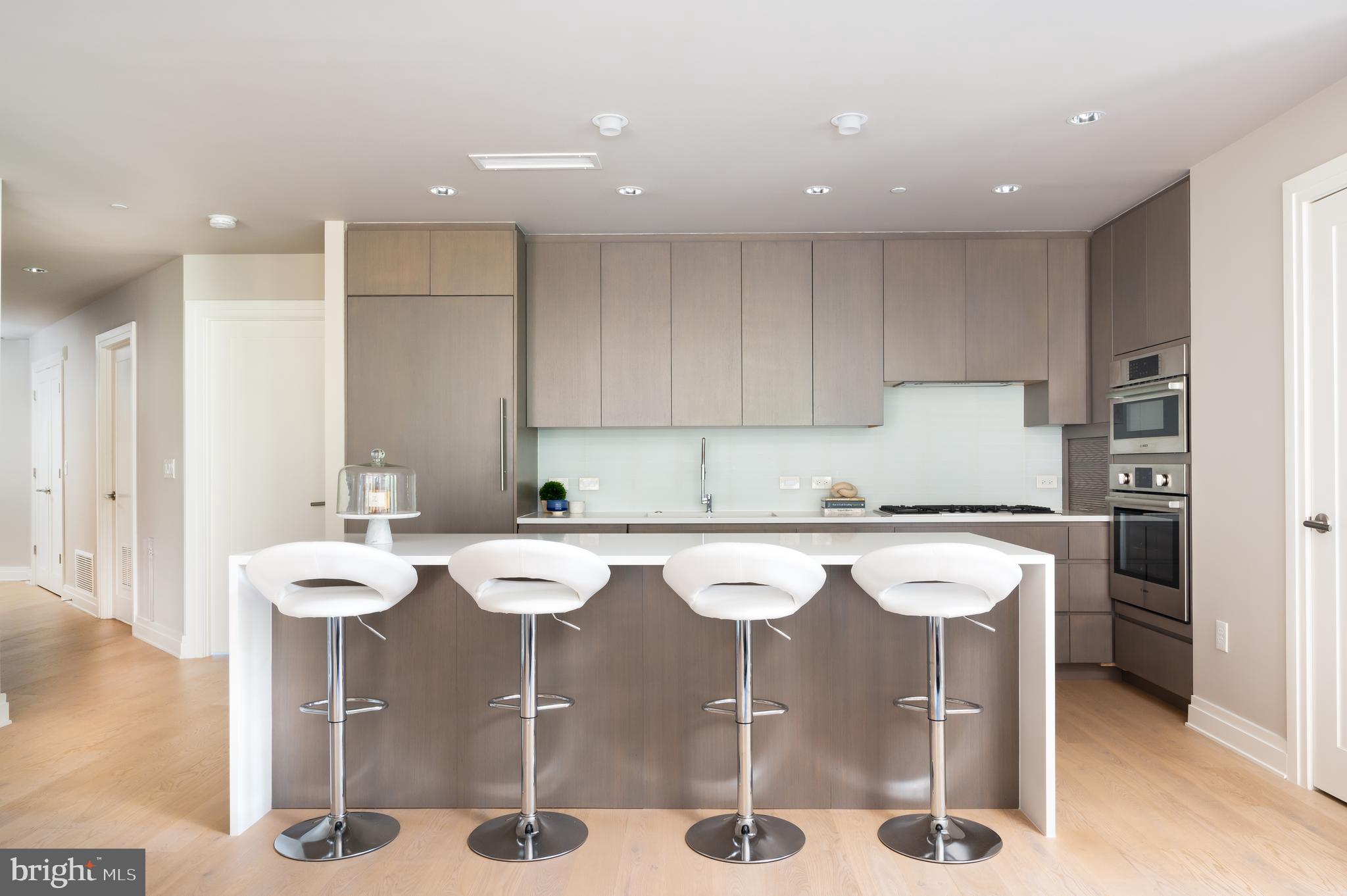 WEST END - Residential