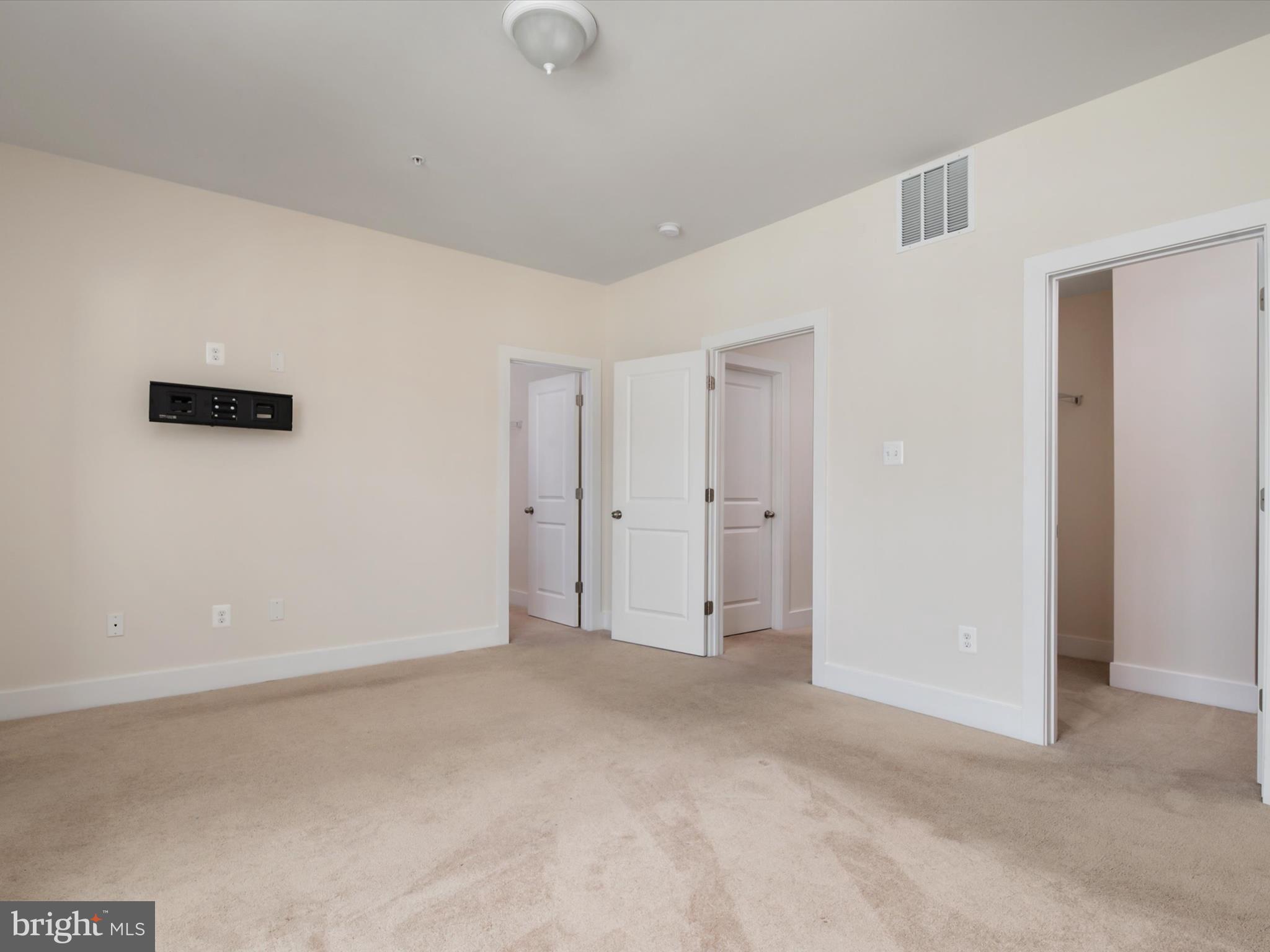 ENCLAVE AT WAUGH CHAPEL - Residential Lease