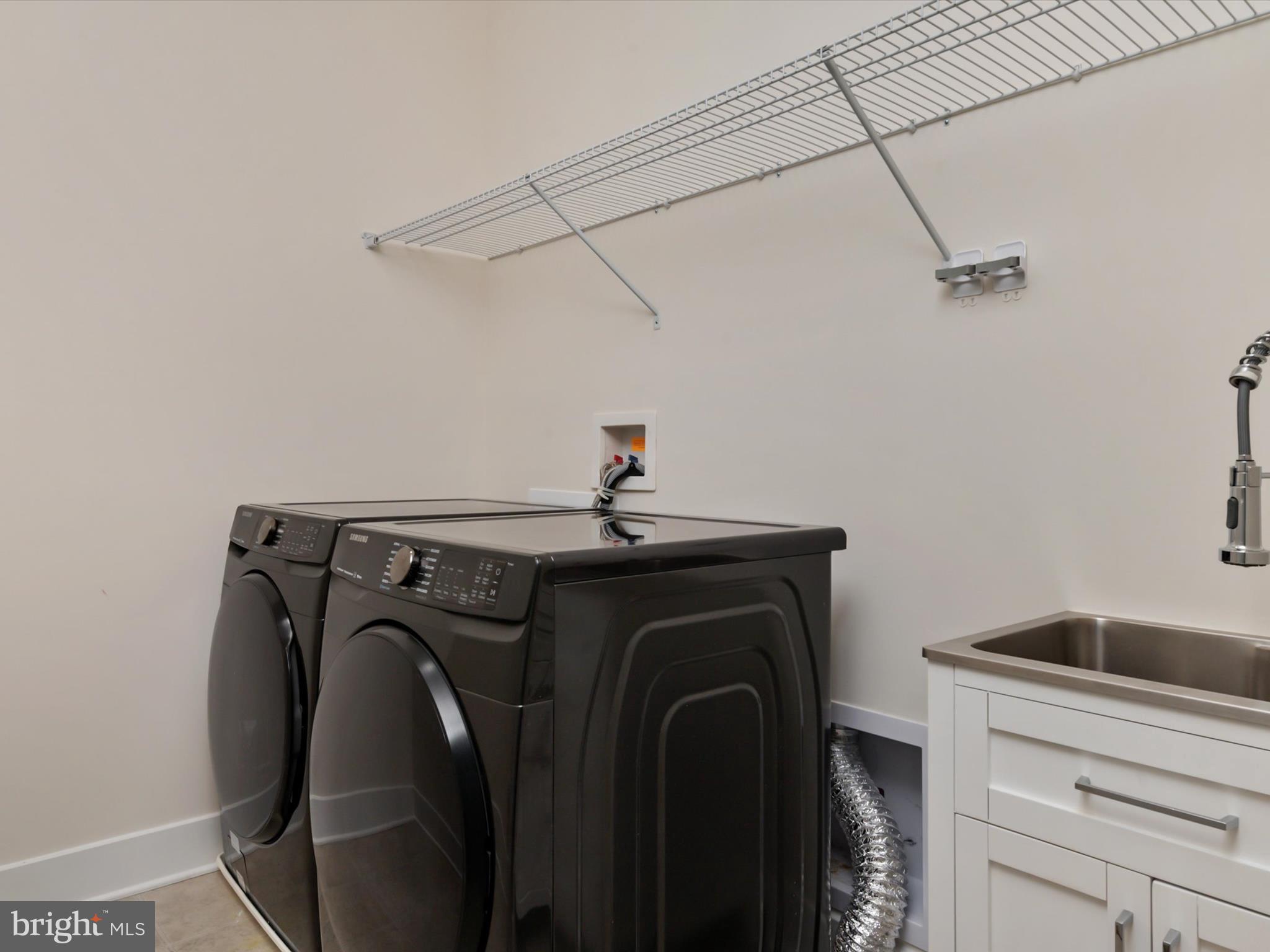 ENCLAVE AT WAUGH CHAPEL - Residential Lease