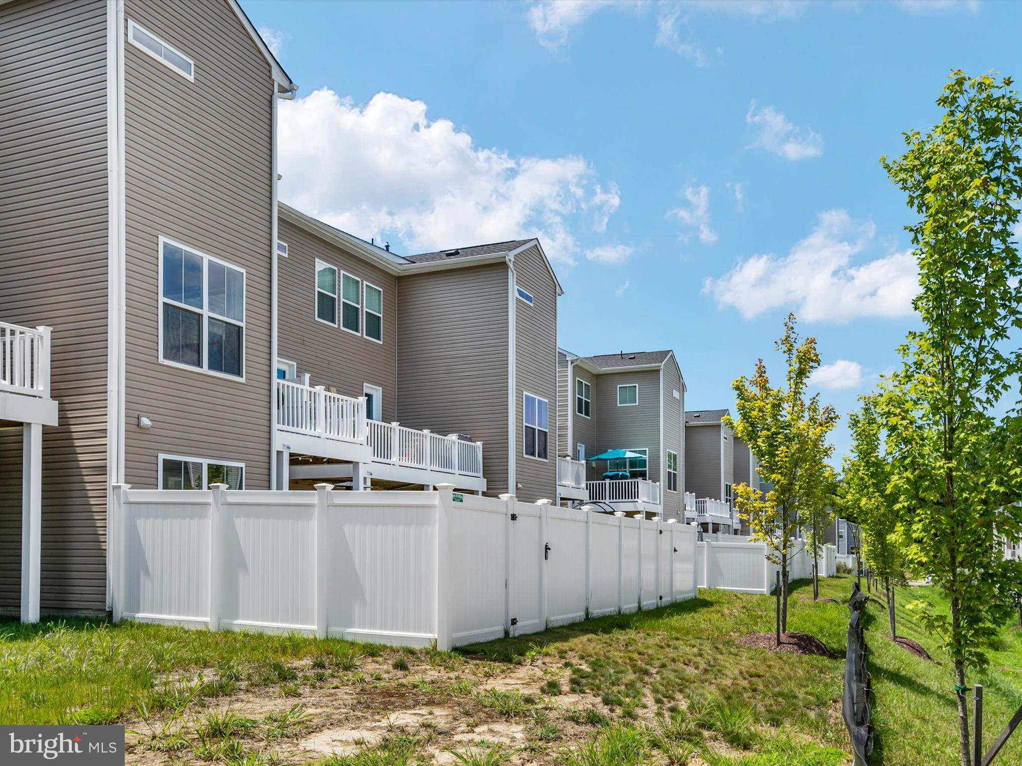 ENCLAVE AT WAUGH CHAPEL - Residential Lease