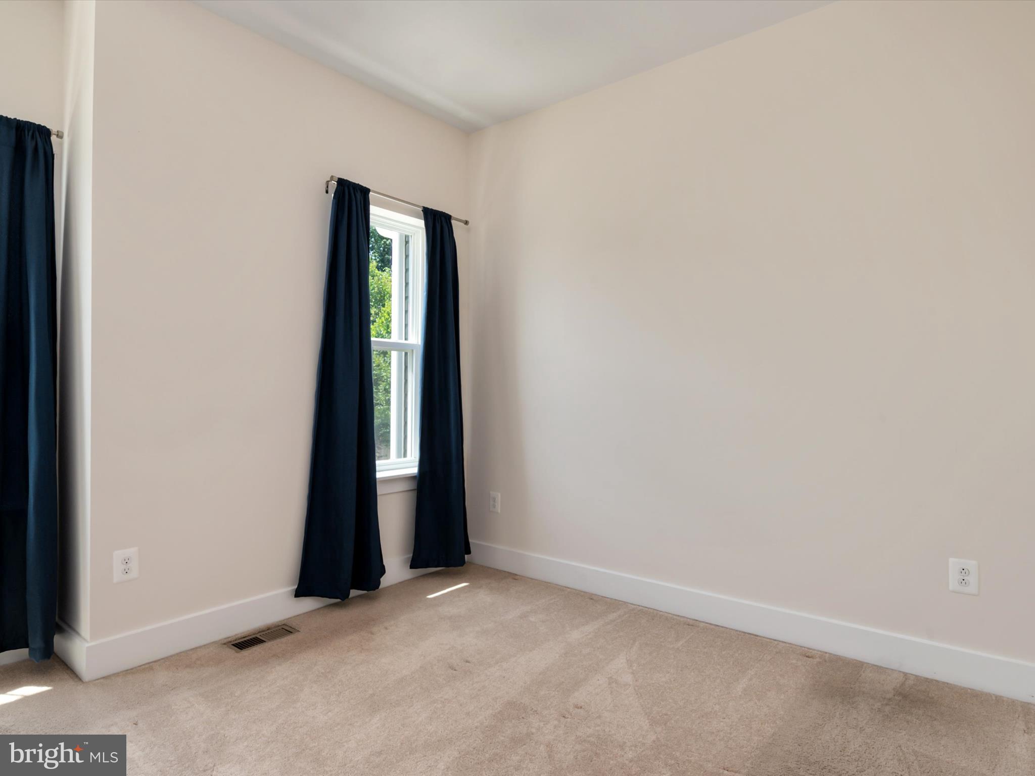 ENCLAVE AT WAUGH CHAPEL - Residential Lease