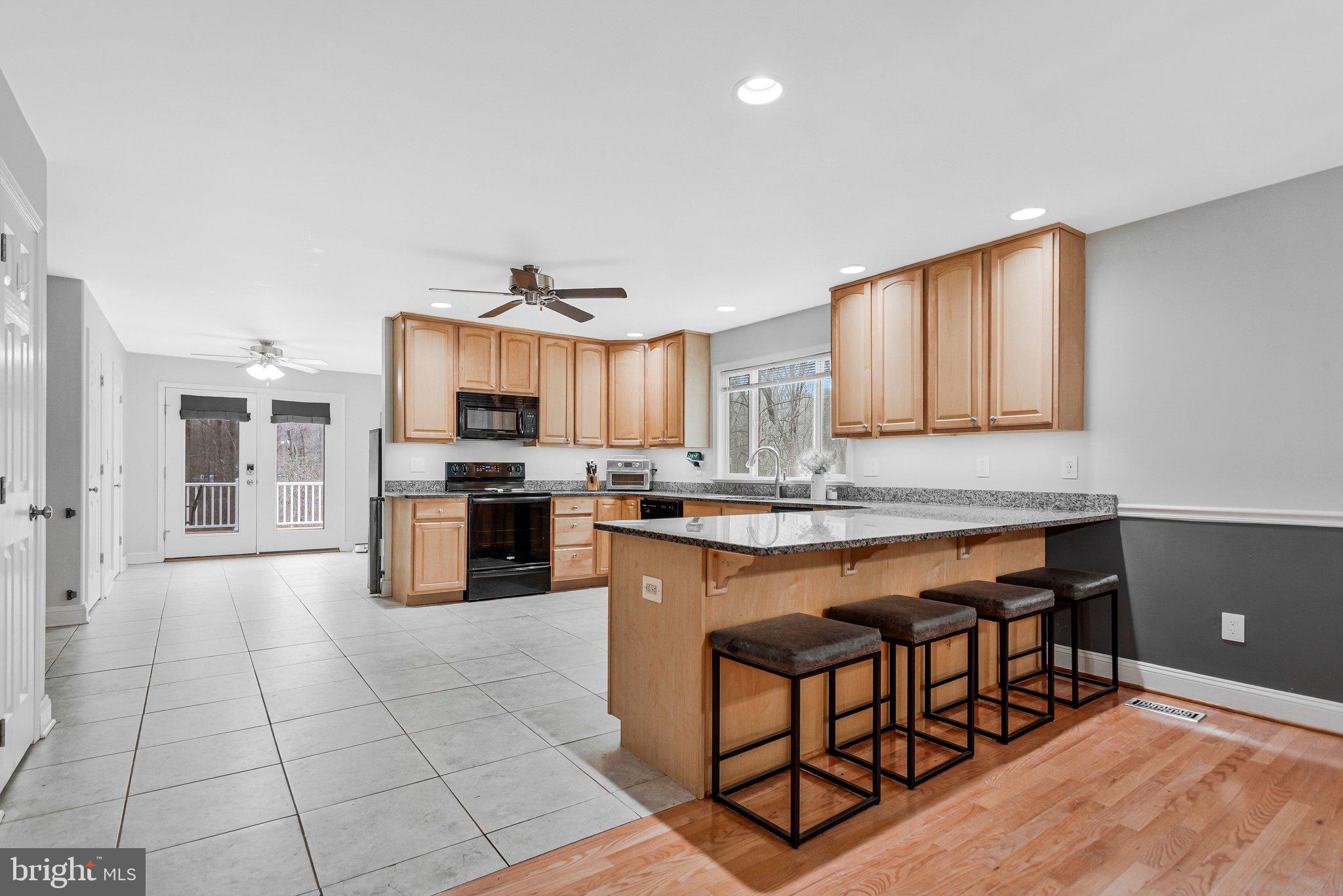 REGULARS - Residential