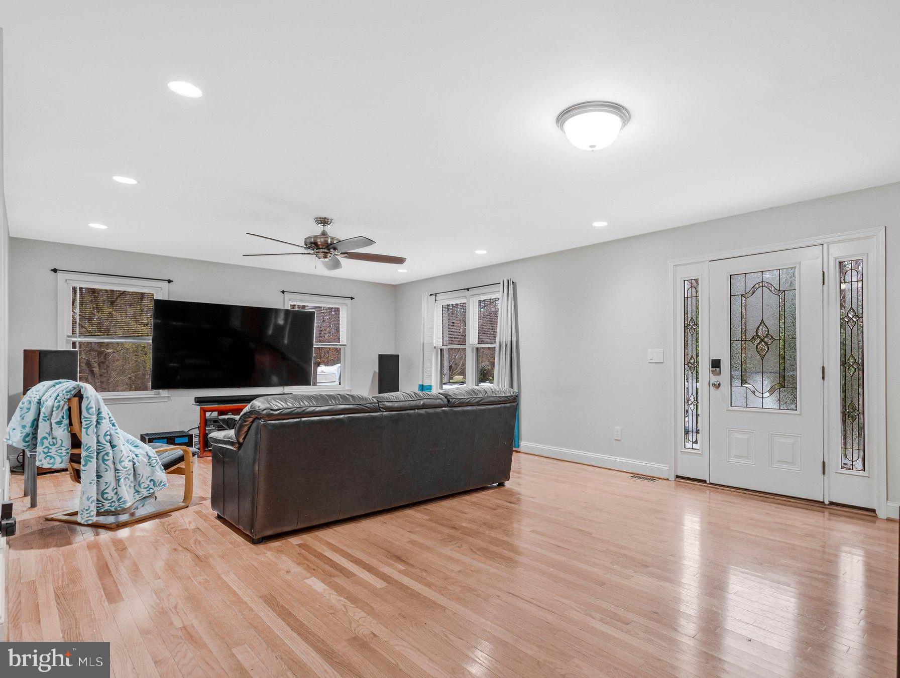 REGULARS - Residential