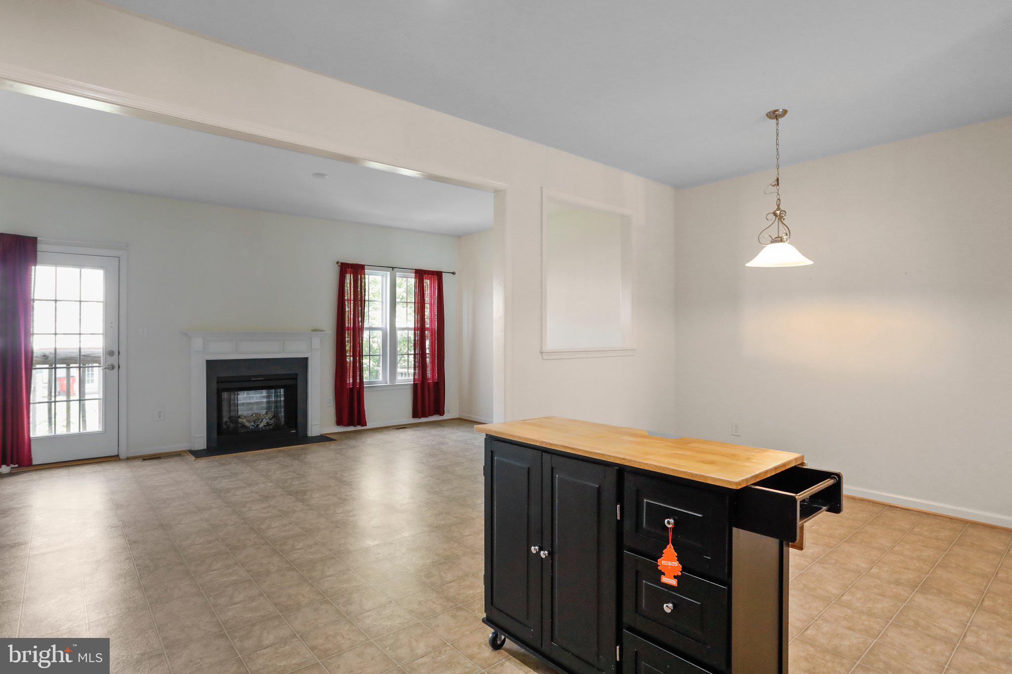 WINDMILL CROSSING - Residential Lease