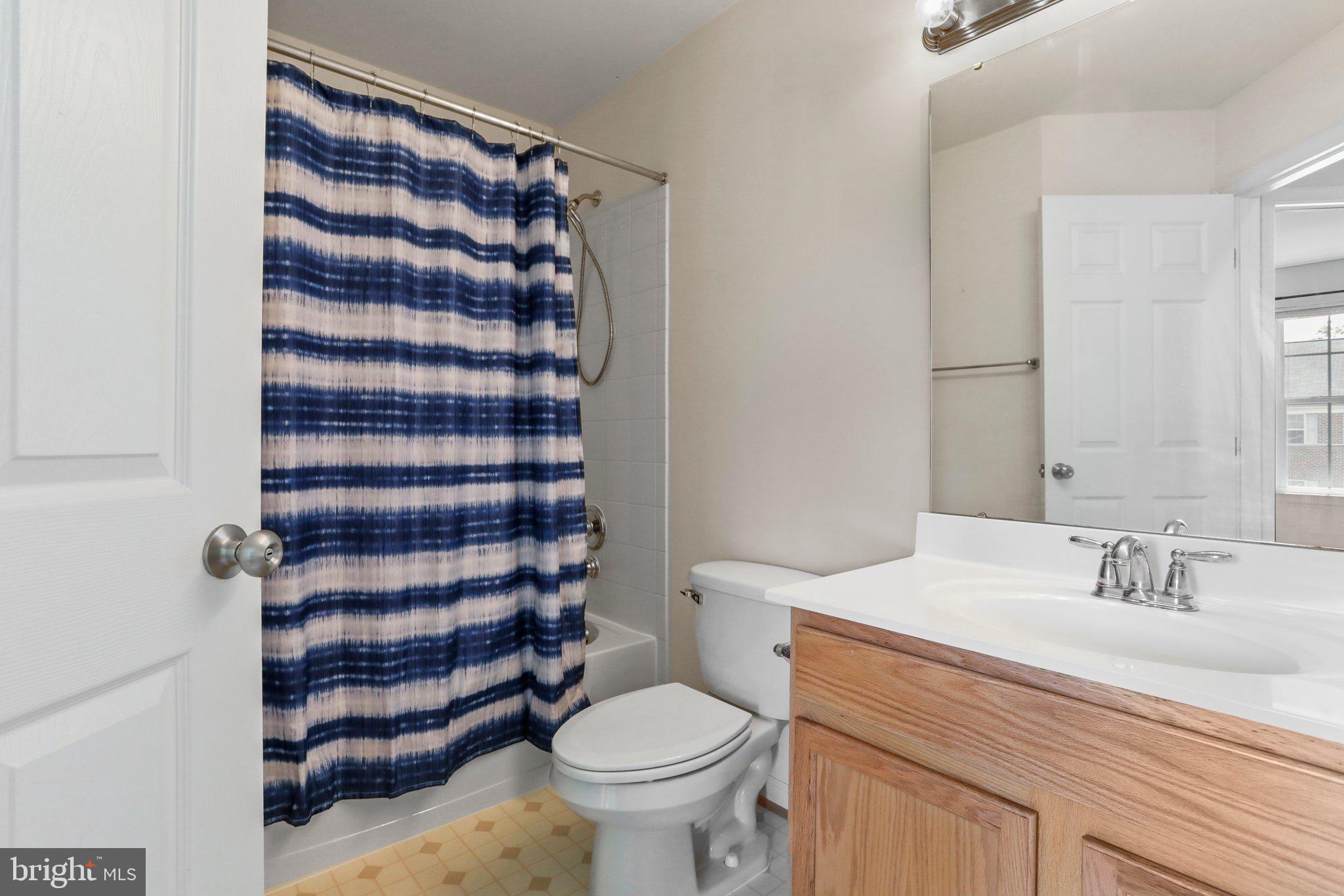 WINDMILL CROSSING - Residential Lease