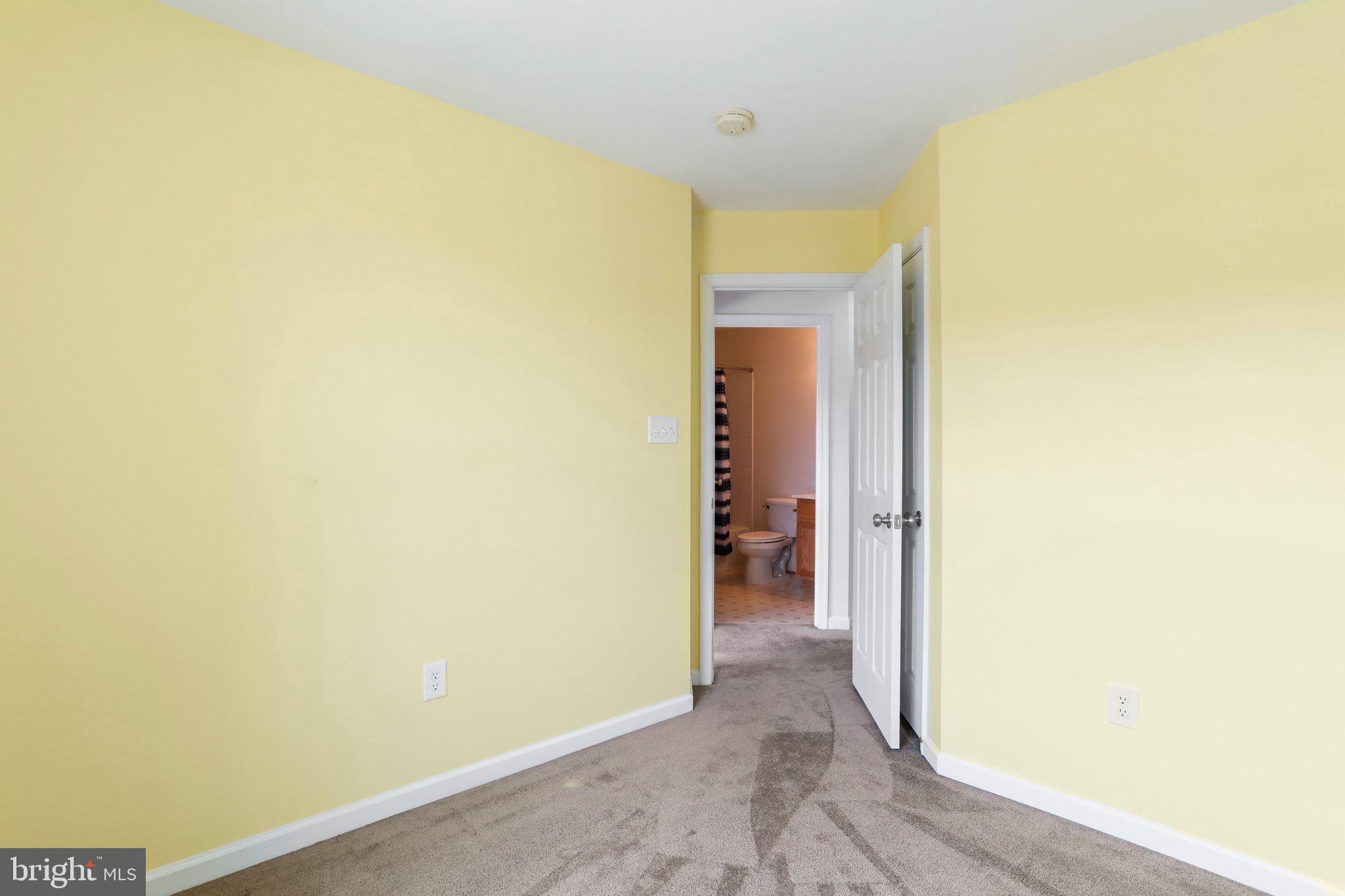 WINDMILL CROSSING - Residential Lease