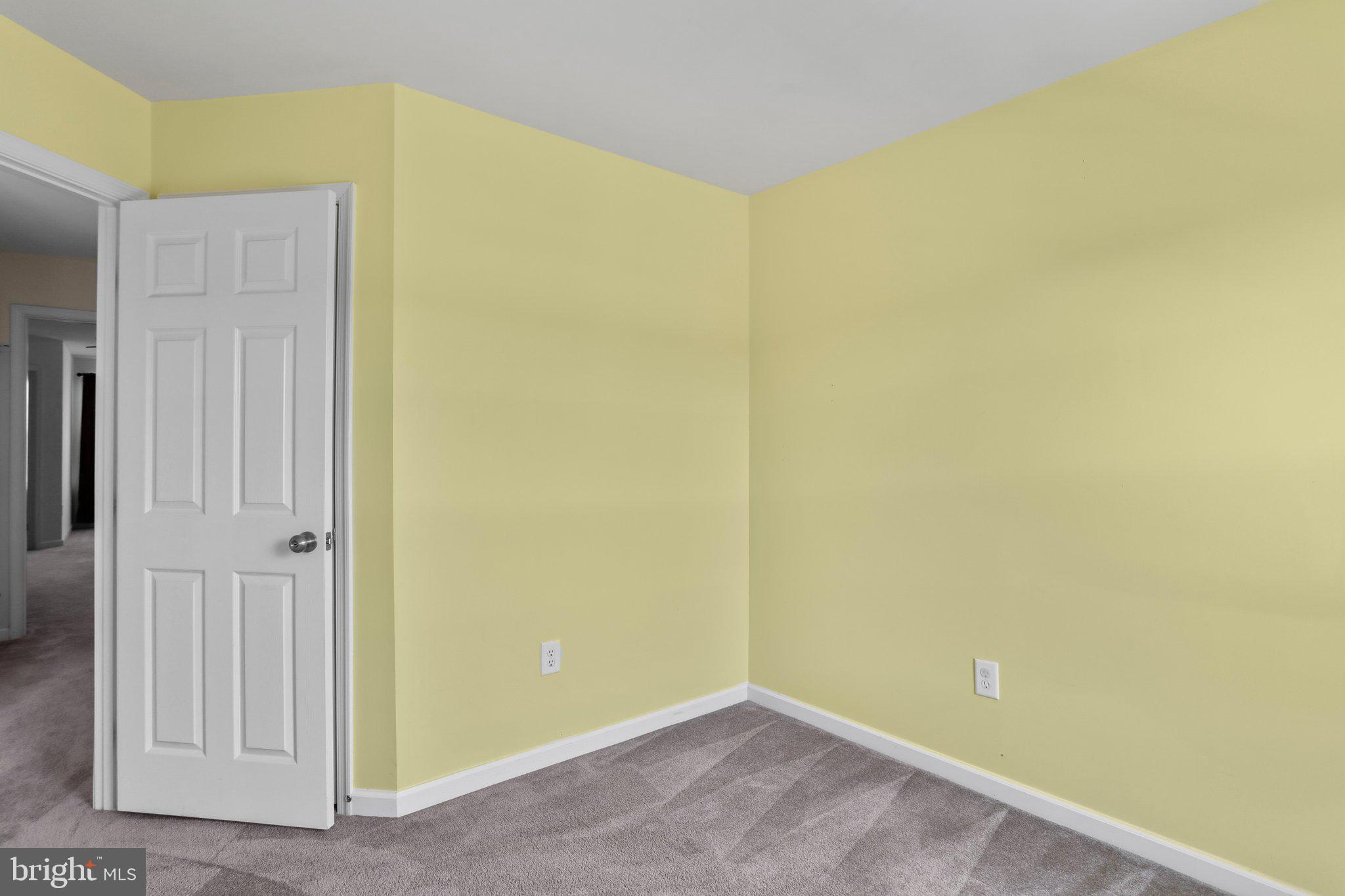 WINDMILL CROSSING - Residential Lease