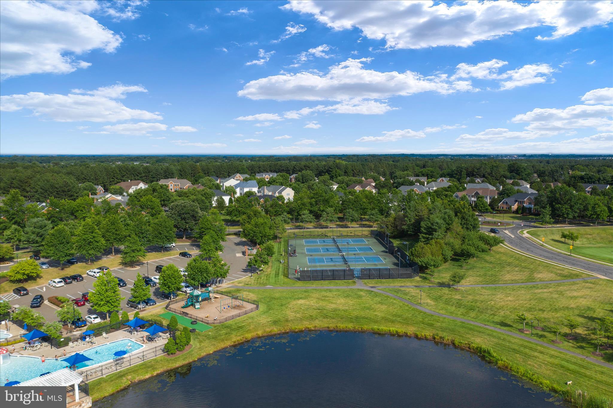DOMINION VALLEY - Residential