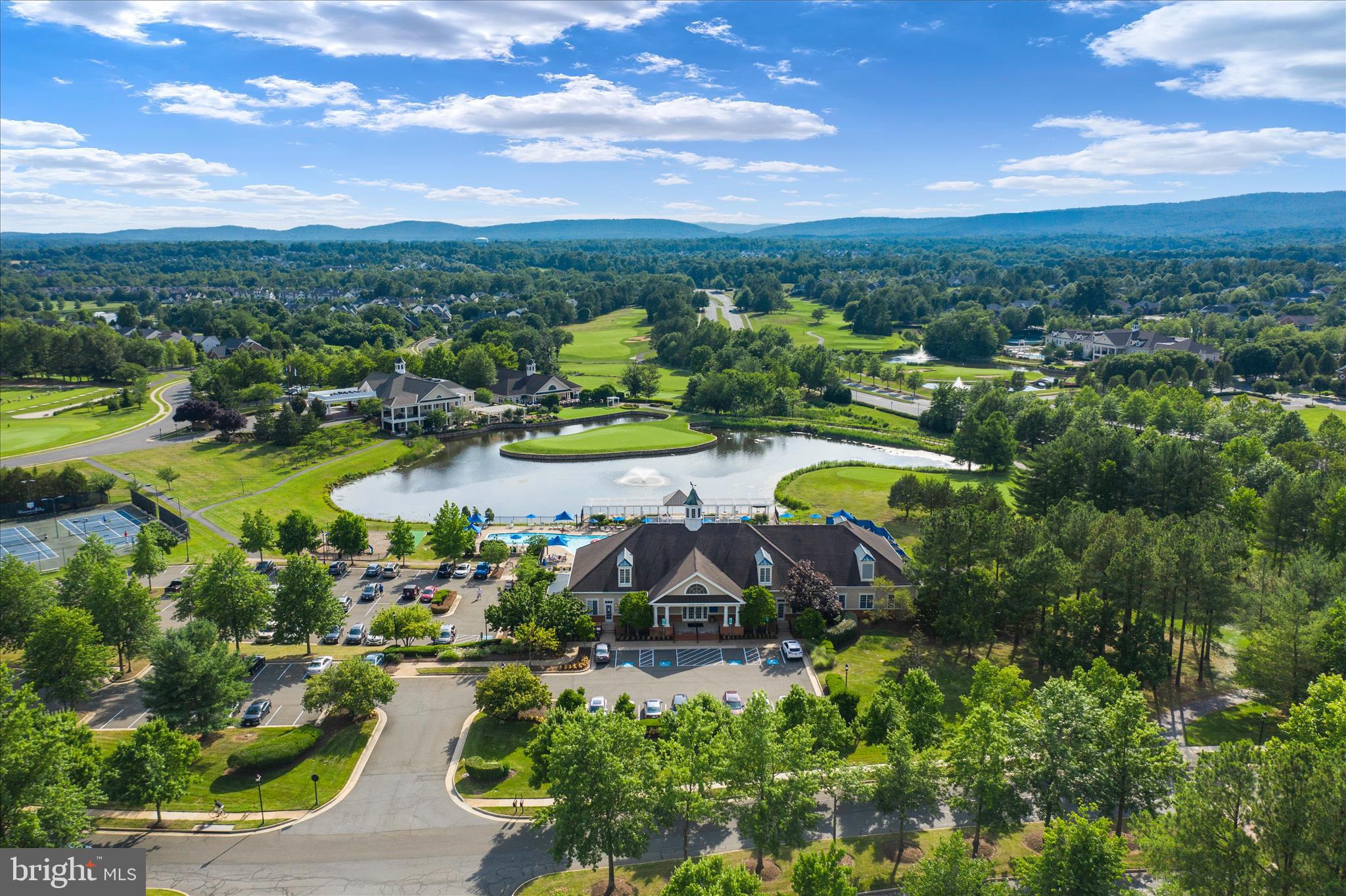 DOMINION VALLEY - Residential