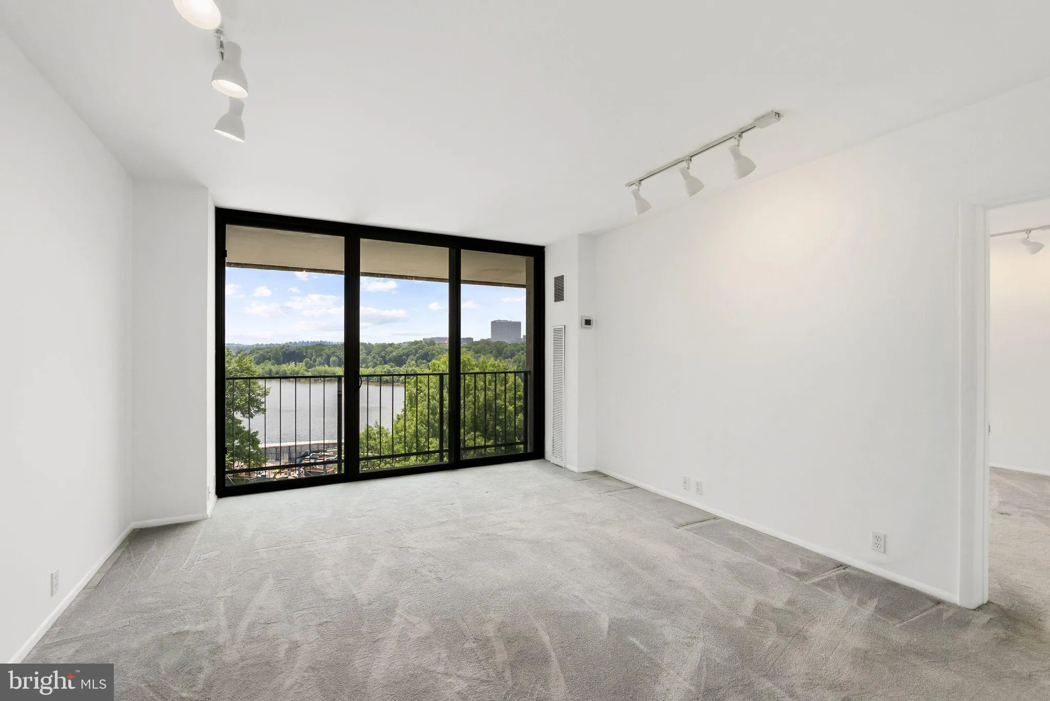Additional image 83 of 2700 Virginia Ave NW Unit 911, Washington, DC 20037