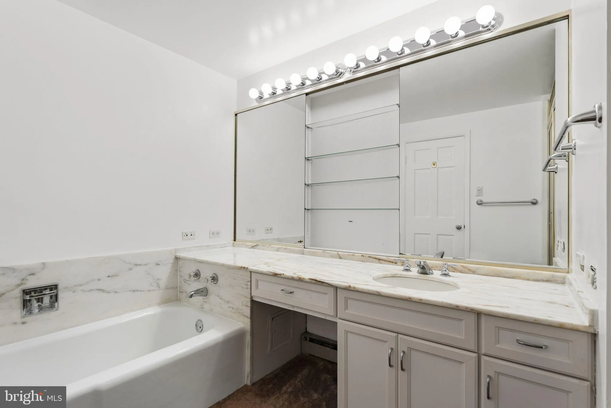 Additional image 80 of 2700 Virginia Ave NW Unit 911, Washington, DC 20037