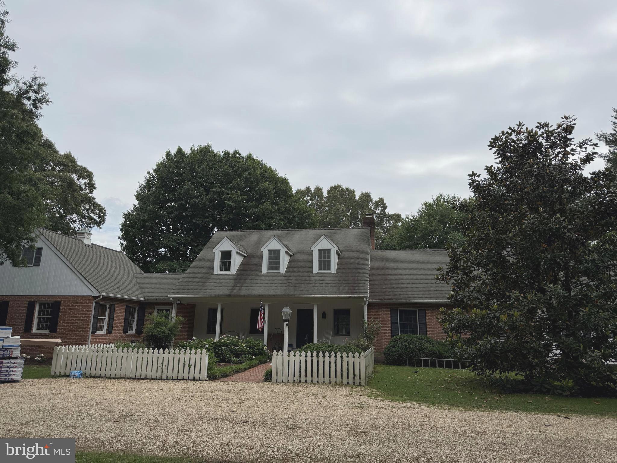 WAVERLY ISLAND ESTATES - Residential