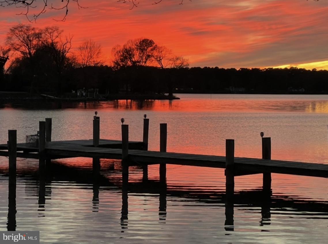 WAVERLY ISLAND ESTATES - Residential